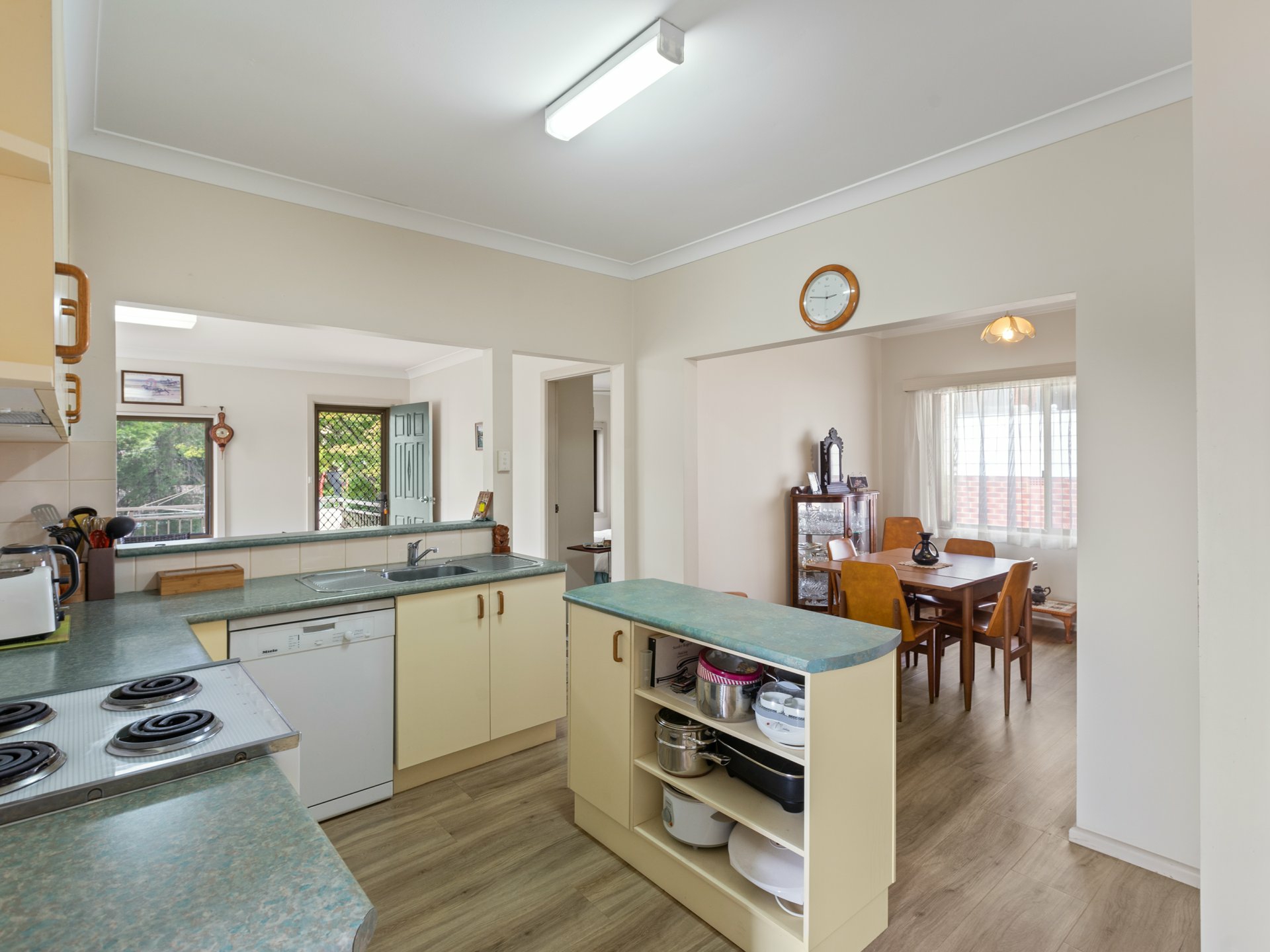 18 Spindler Street Bega NSW - Property Details - LJ Hooker