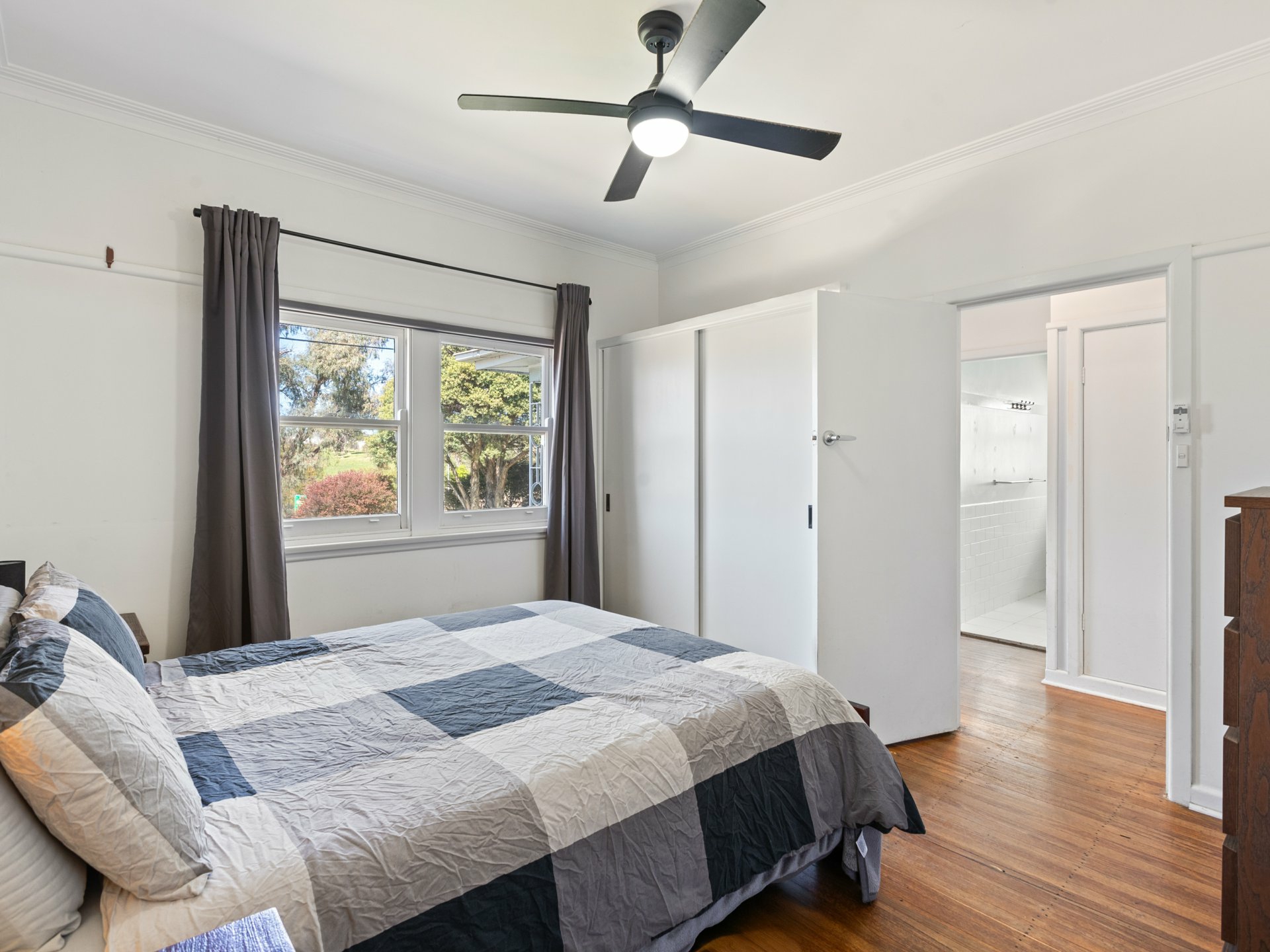 25 Kirkland Crescent, BEGA