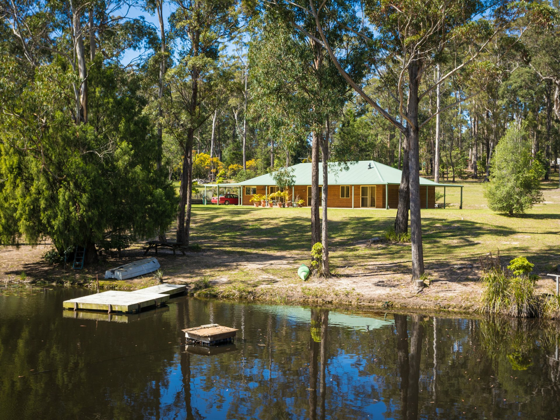 1804 Sapphire Coast Drive, KALARU