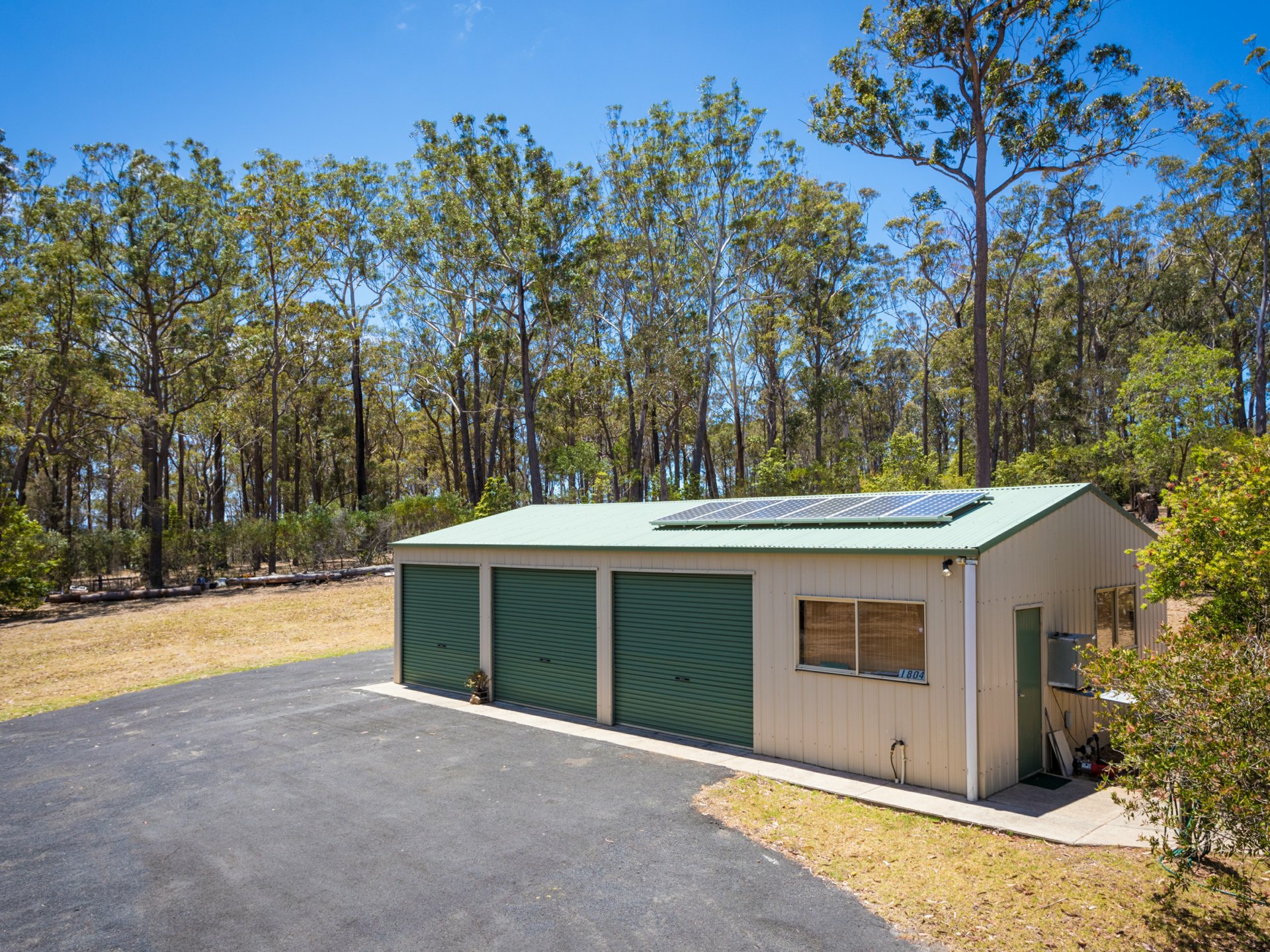1804 Sapphire Coast Drive, KALARU