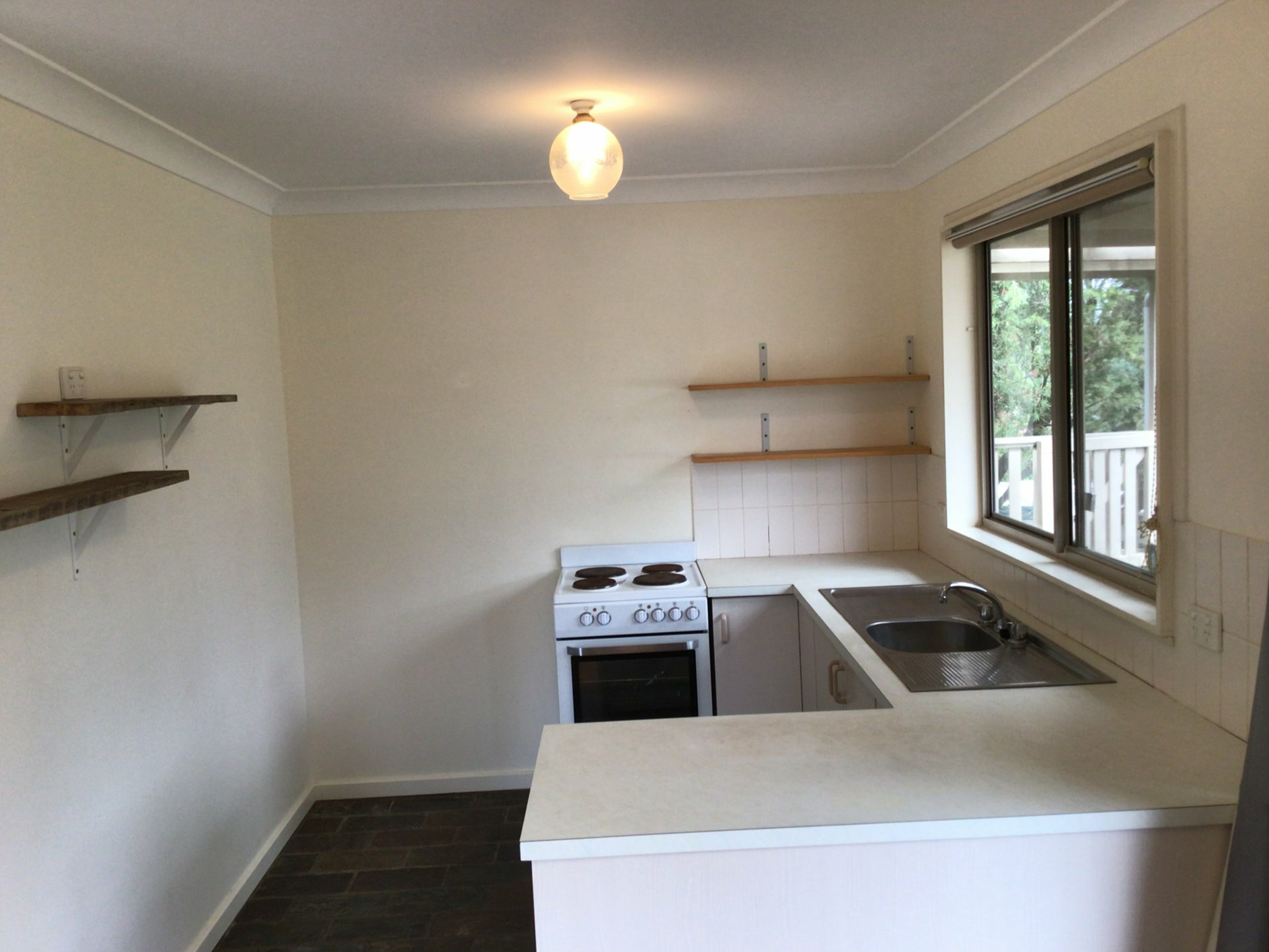 10 Gillespie Street, COBARGO