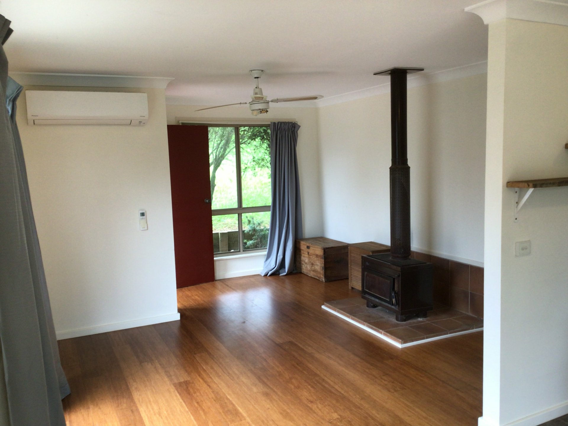 10 Gillespie Street, COBARGO