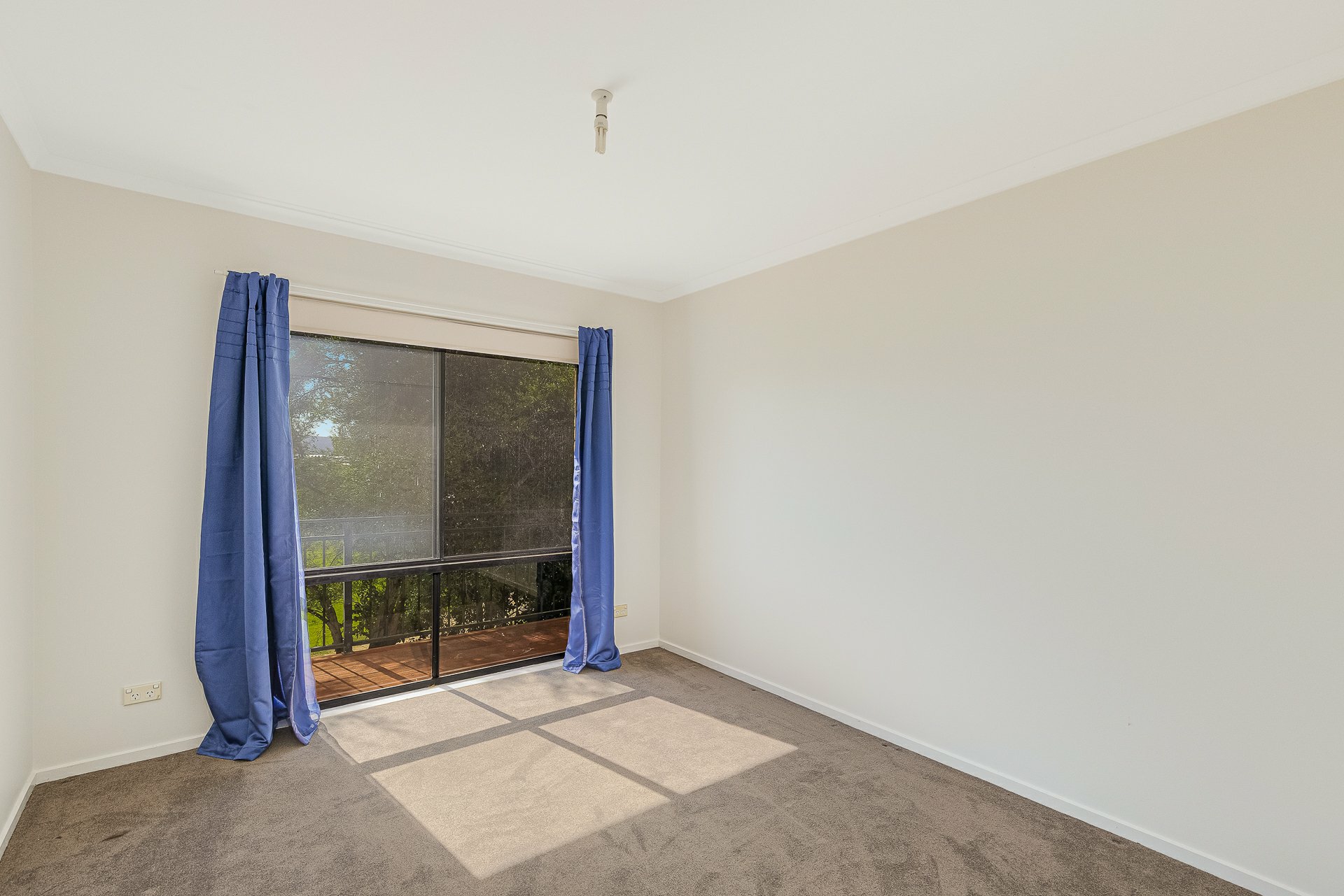 8 Willow Court — photo 15 of 30