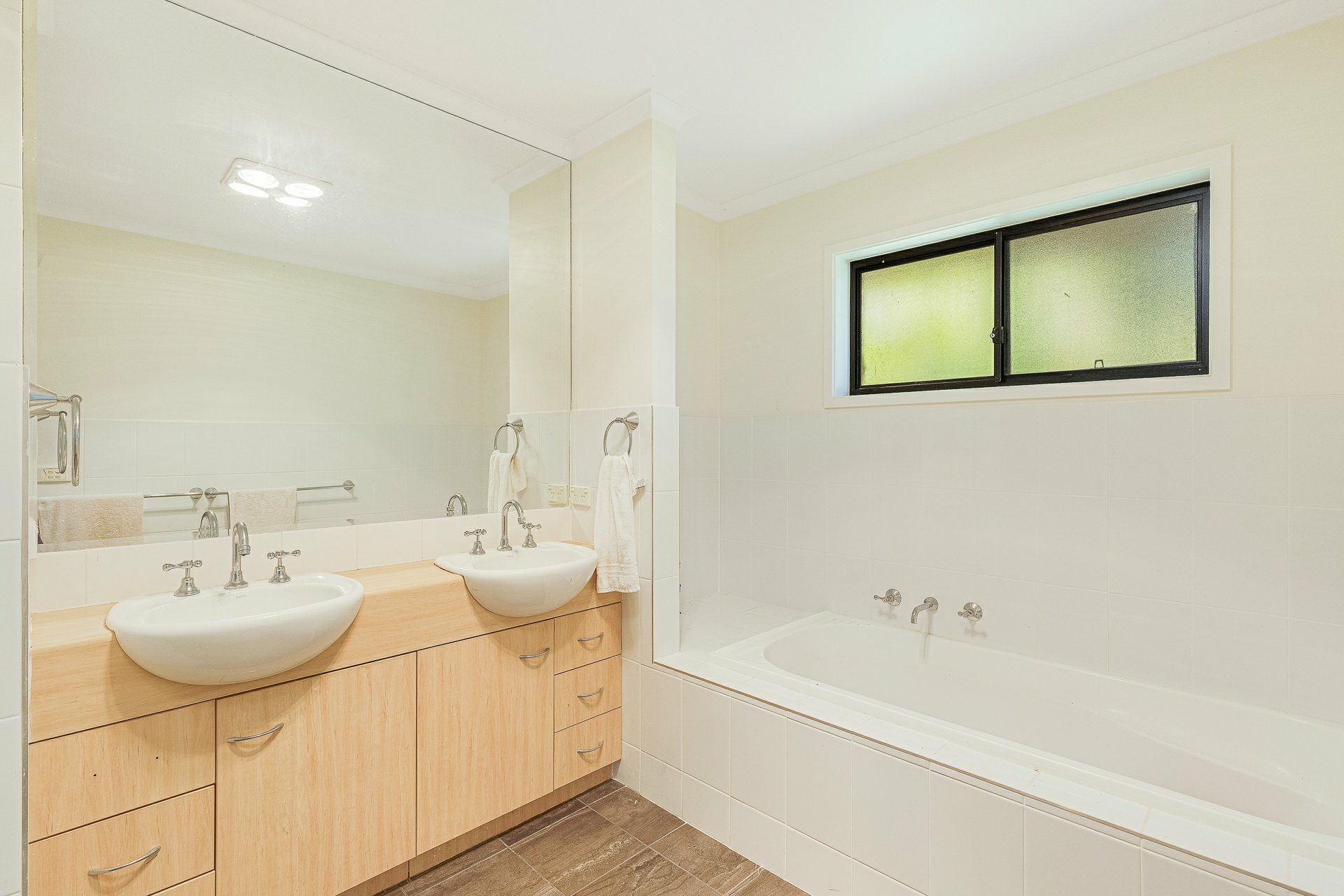 8 Willow Court — photo 16 of 30