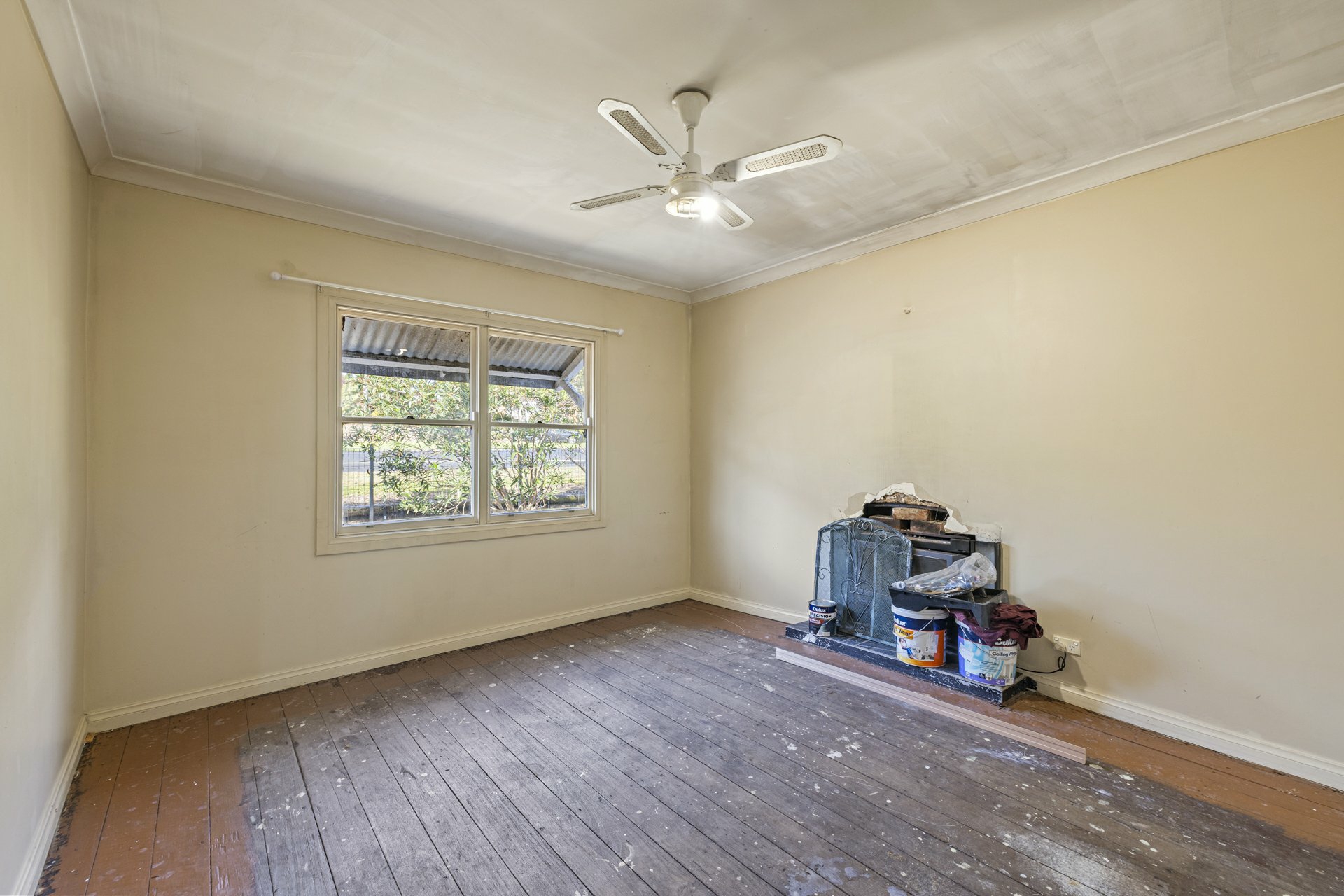 255 Newtown Road — photo 8 of 21