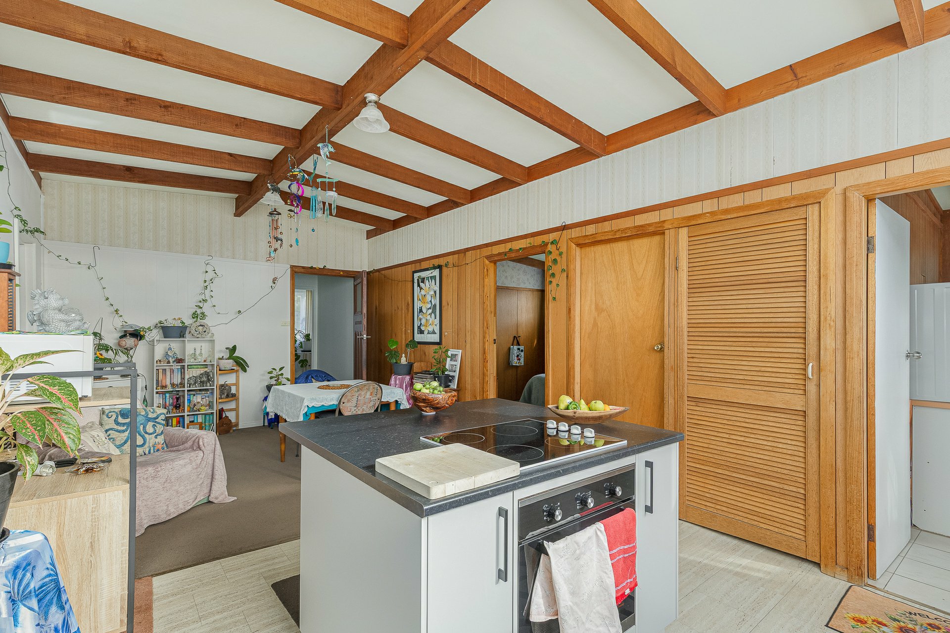 88 Loftus Street — photo 7 of 22