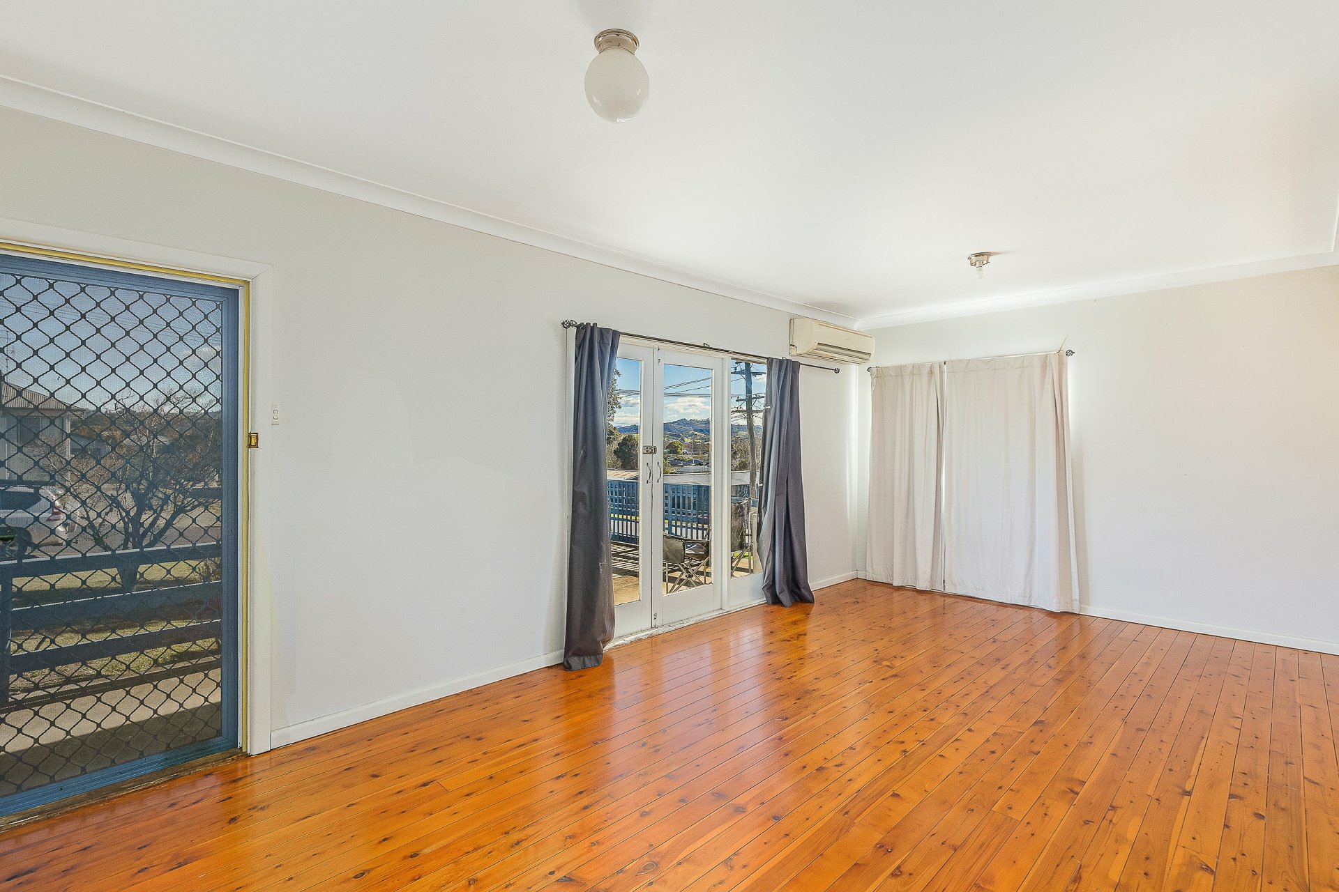 14 Spindler Street — photo 3 of 22