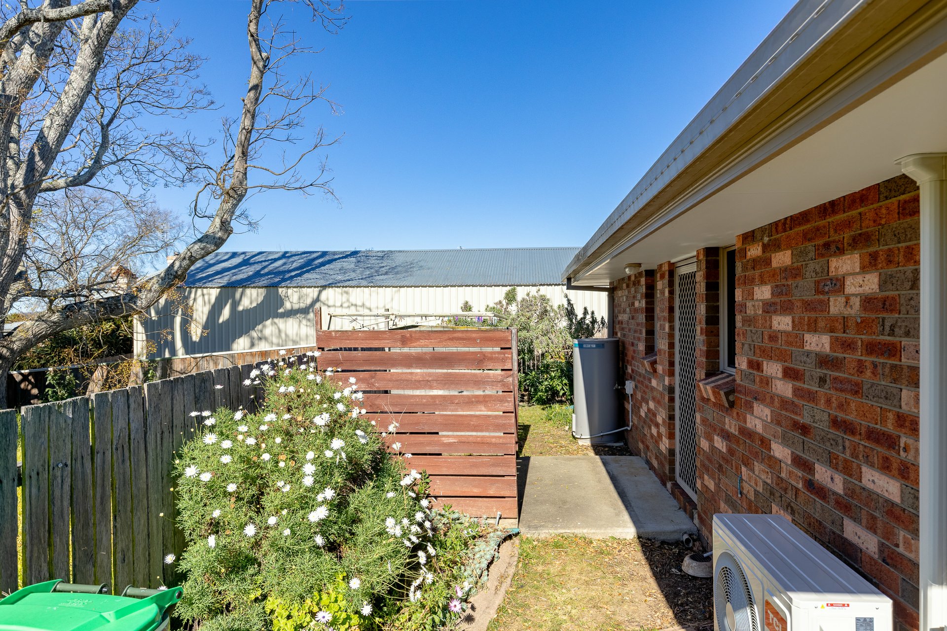 6/16-18 Little Bega Street — photo 11 of 14