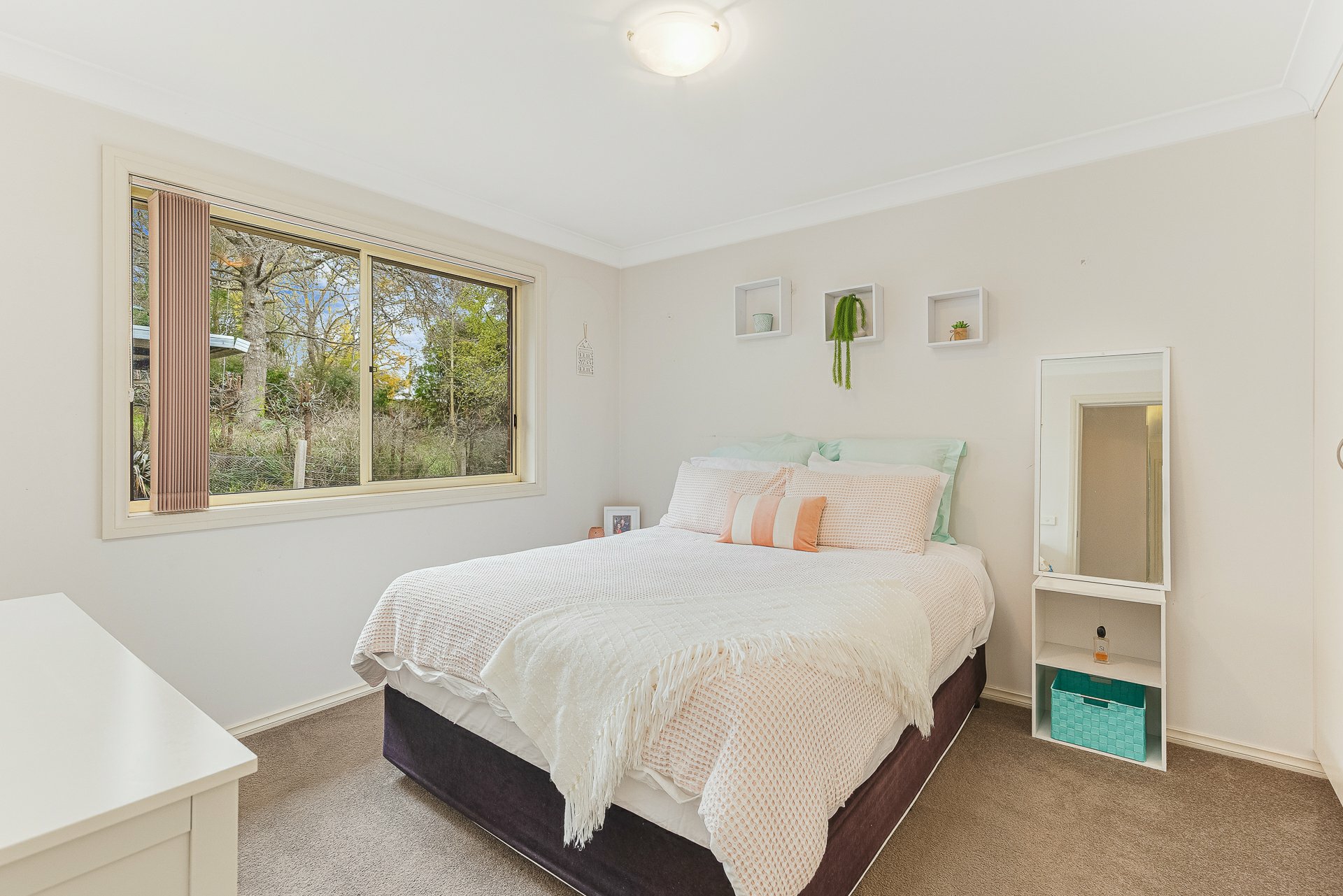 8a Park Lane — photo 12 of 25