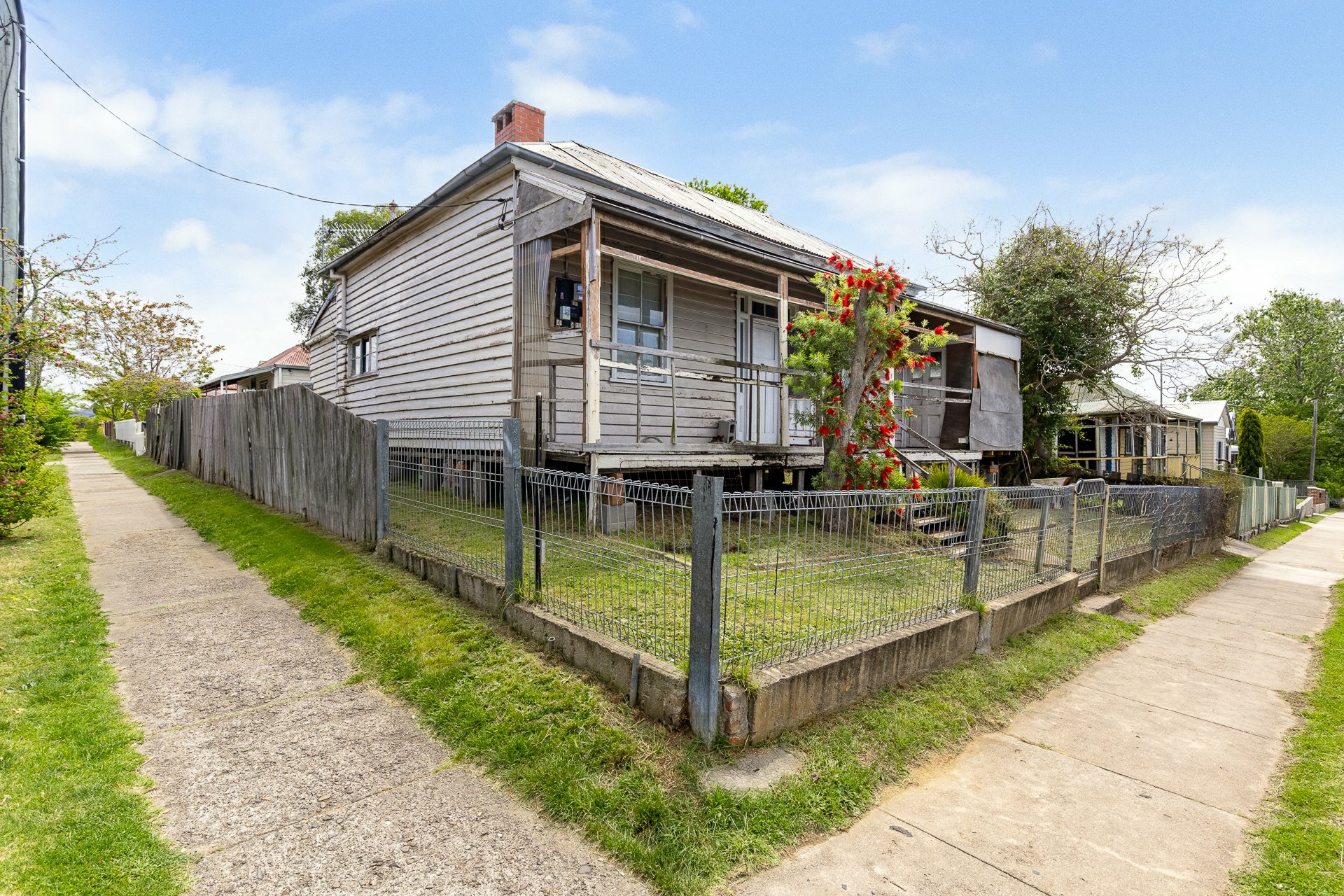 31 Peden Street — photo 2 of 16