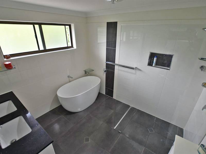 18 Chelmsford Road, MANGO HILL