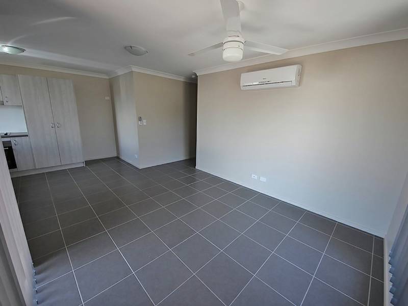 Unit 1/11 Mistral Crescent, GRIFFIN