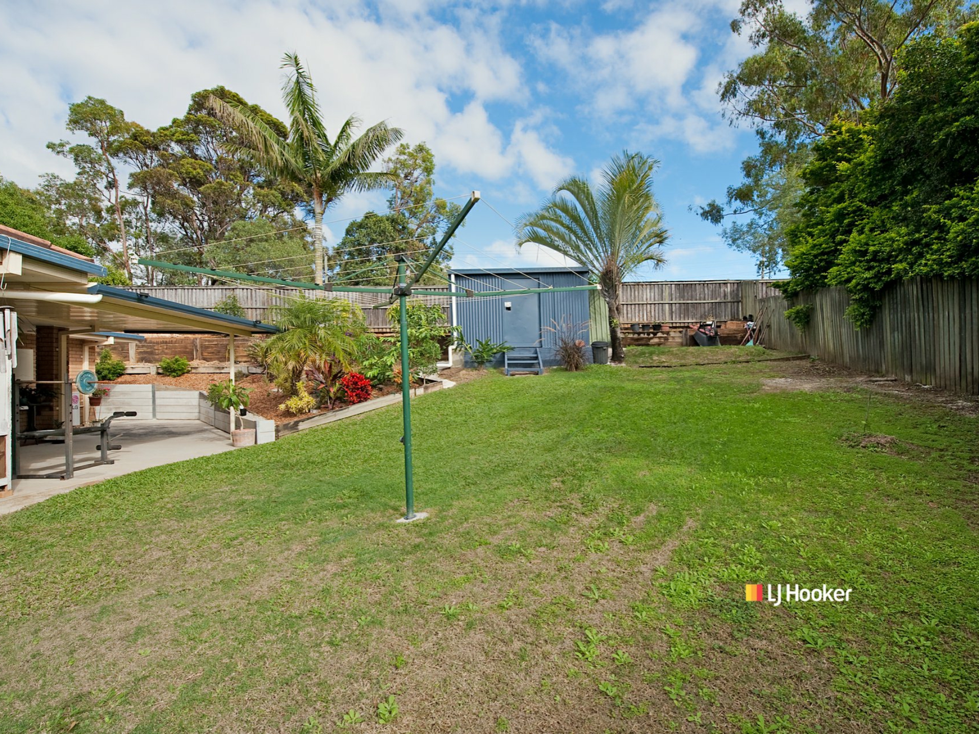 16 Emperor Court Kallangur QLD