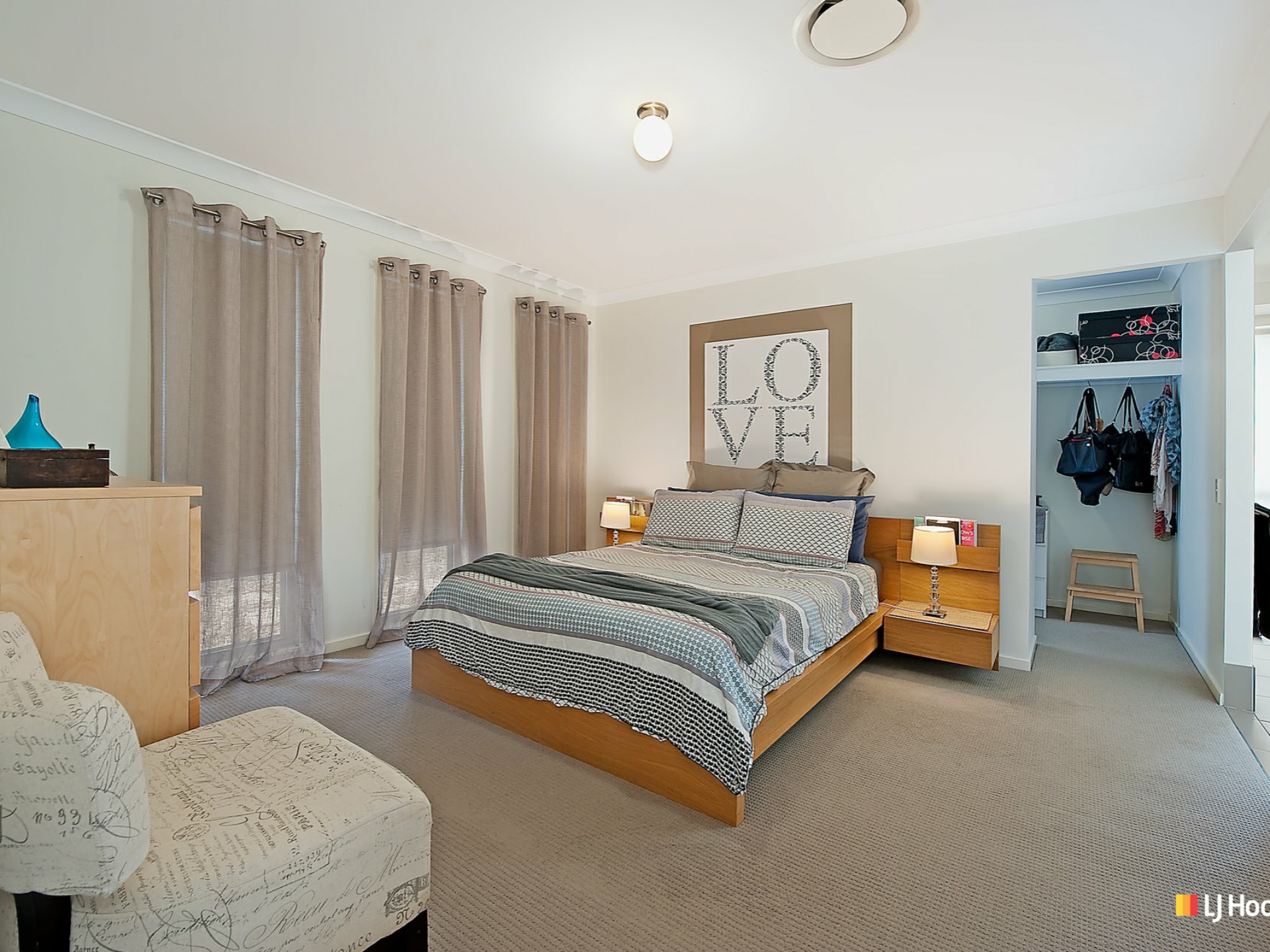 61 Kirri Avenue, PETRIE