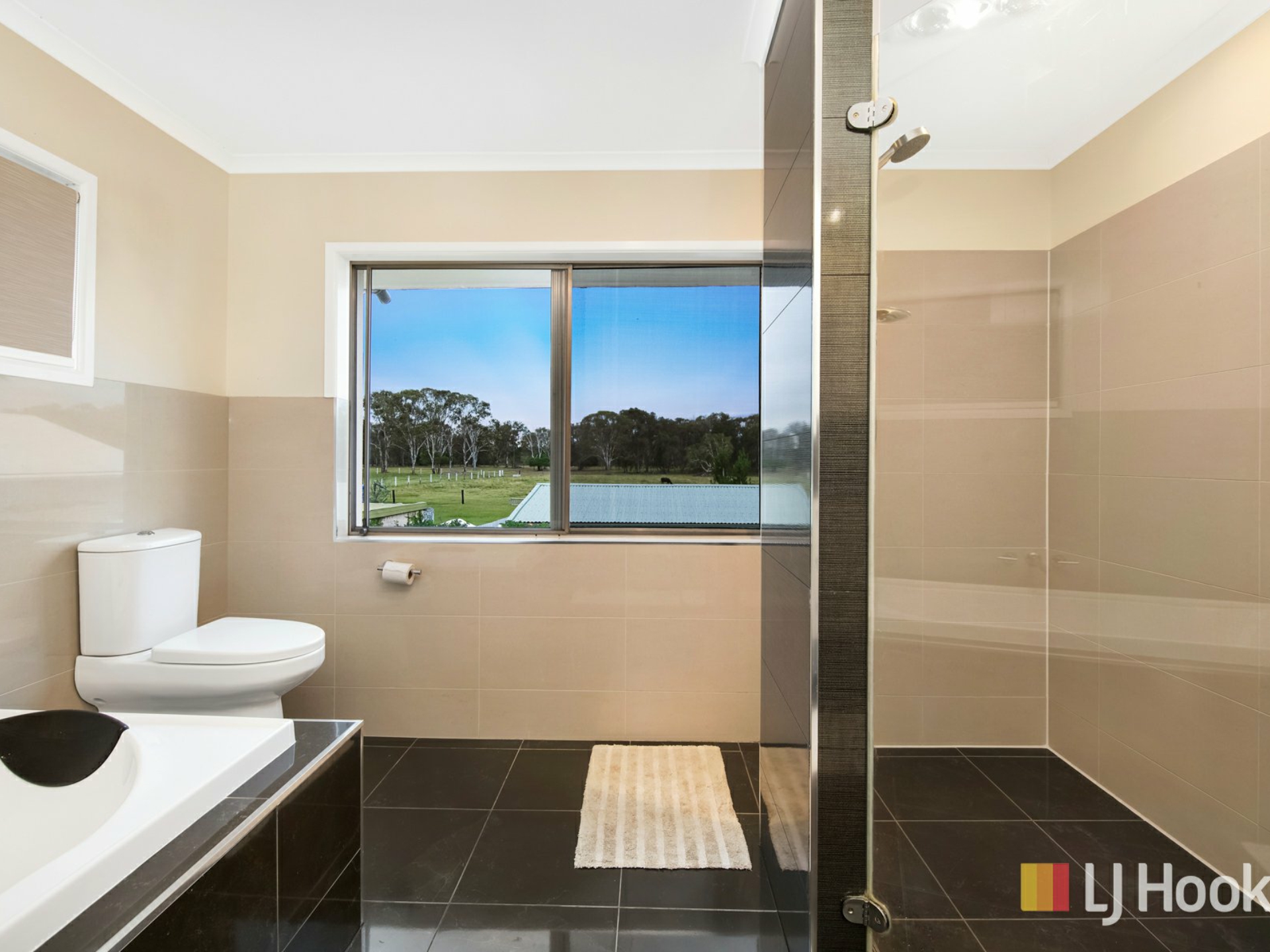 1026 Dohles Rocks Road, GRIFFIN