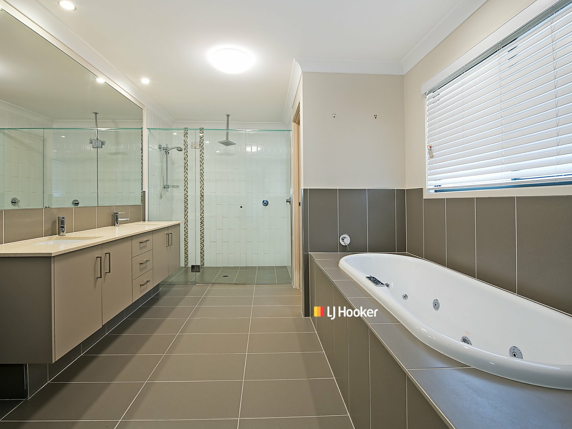 11 Stodart Terrace, MANGO HILL