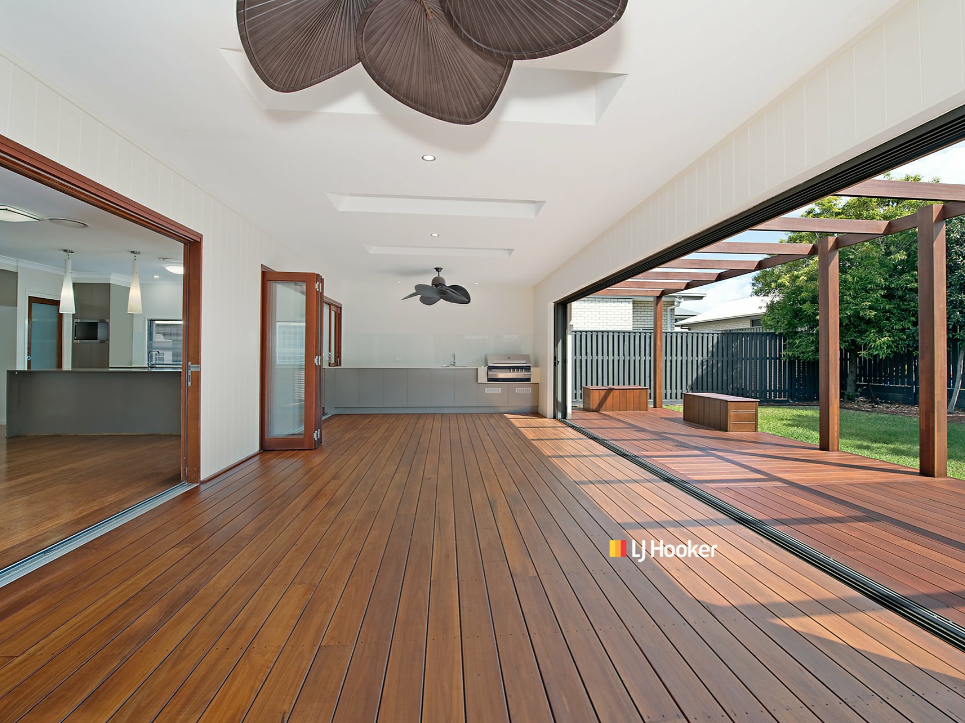 11 Stodart Terrace, MANGO HILL