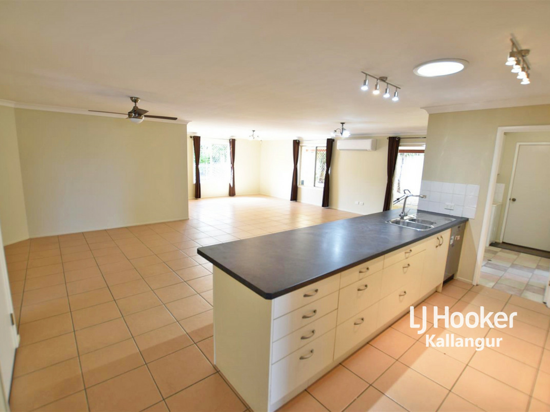 1 Kalamoun Court, DAKABIN
