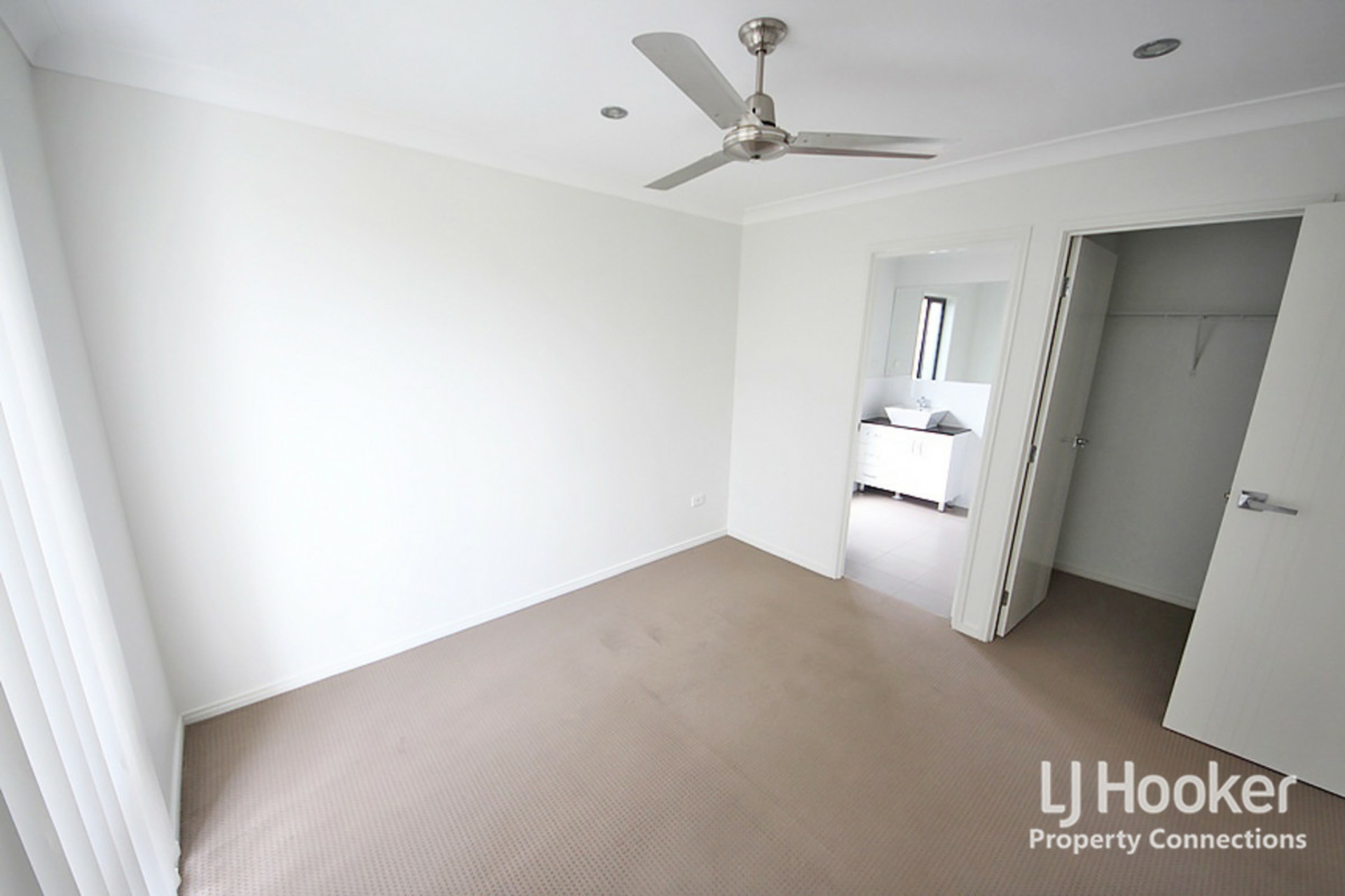 Unit 1/52 Surround Street, DAKABIN
