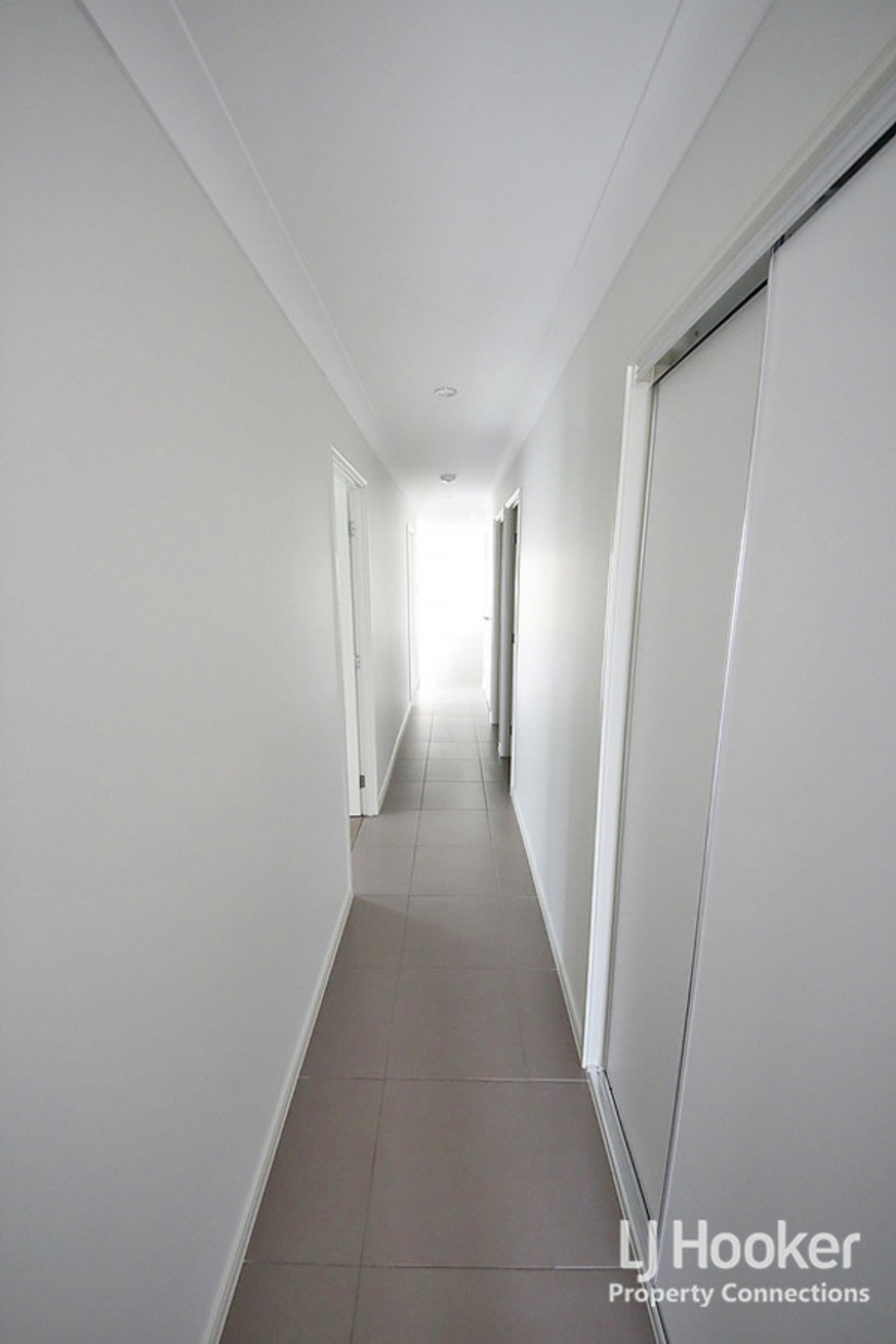 Unit 1/52 Surround Street, DAKABIN