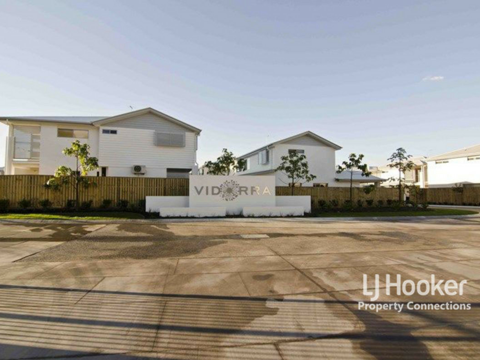 114/120 Alma Road, Dakabin