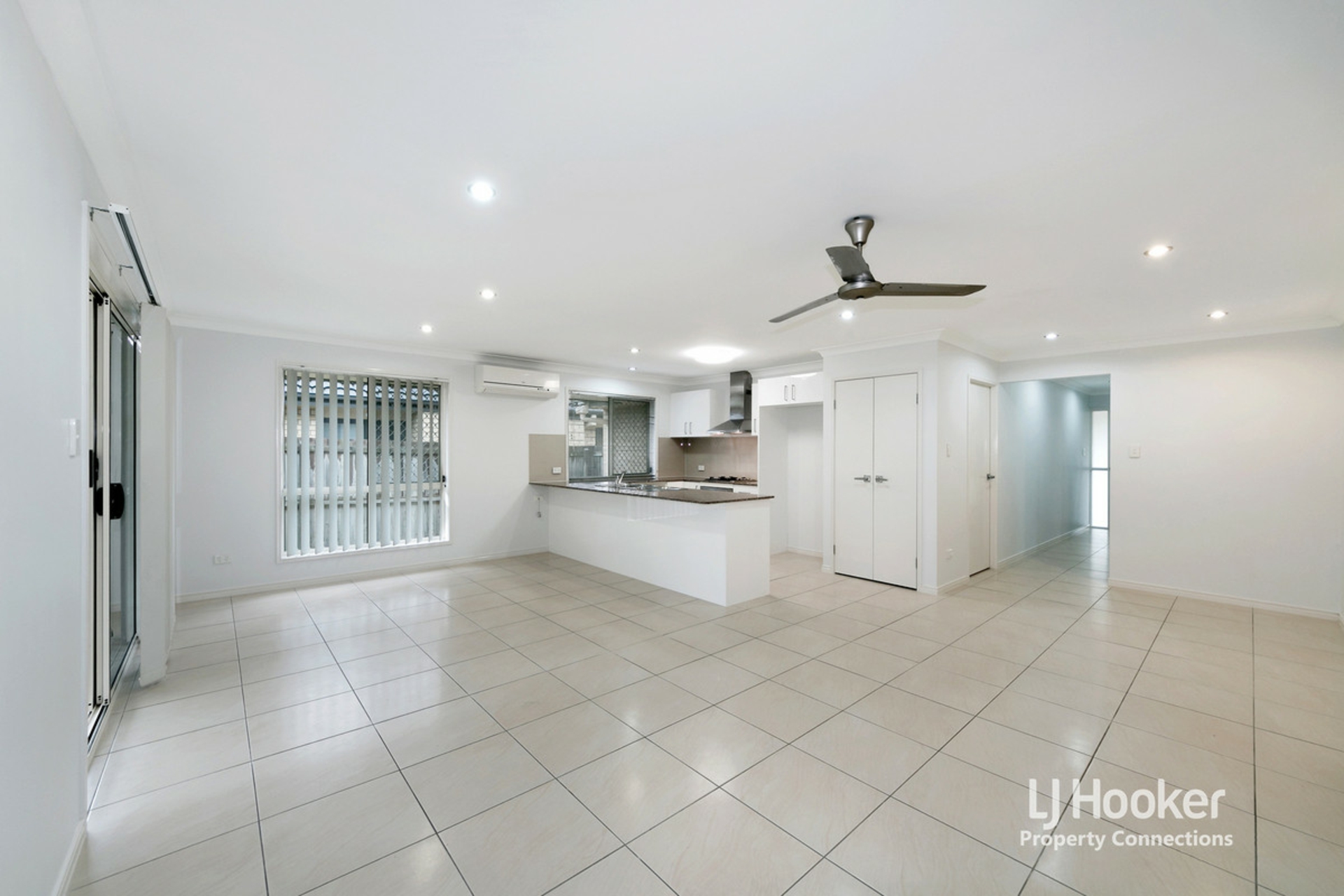 14 Mackintosh Drive, NORTH LAKES