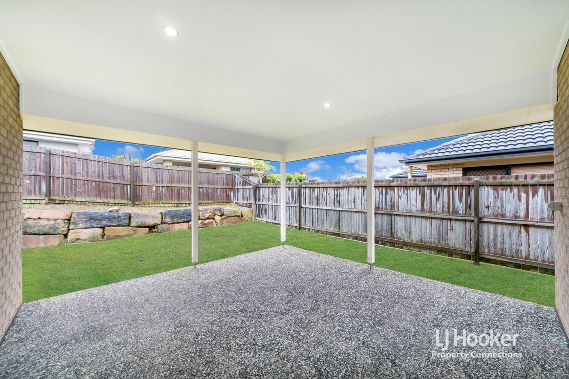 14 Mackintosh Drive, NORTH LAKES