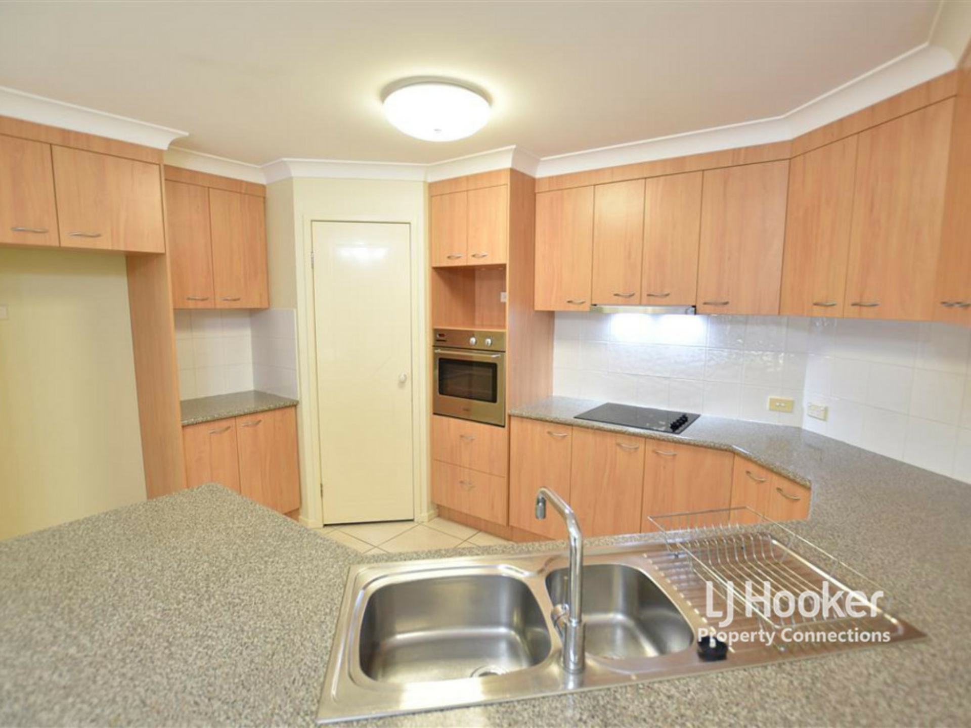 6 Currawinya Street, NORTH LAKES