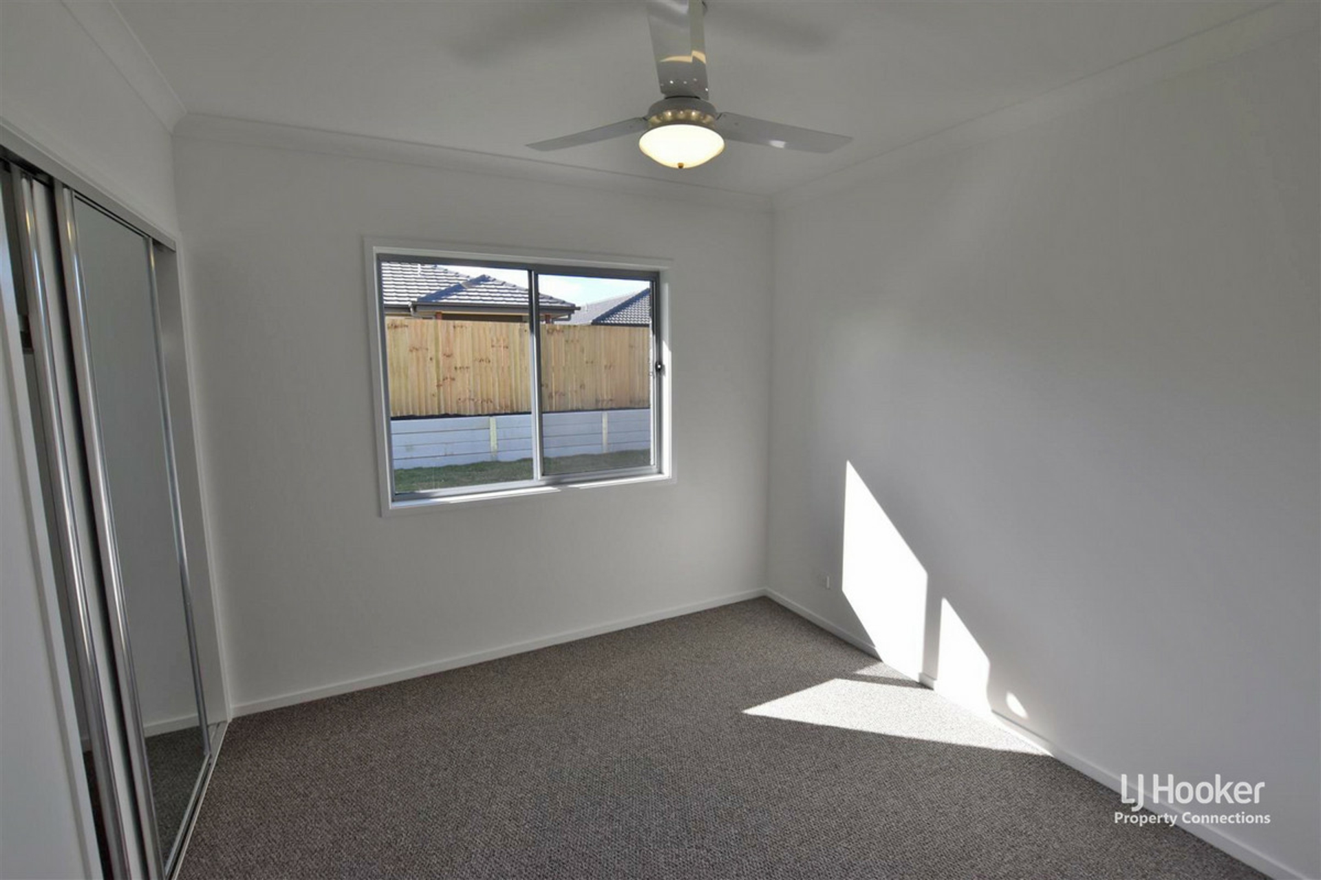 15 Festival Street, MORAYFIELD