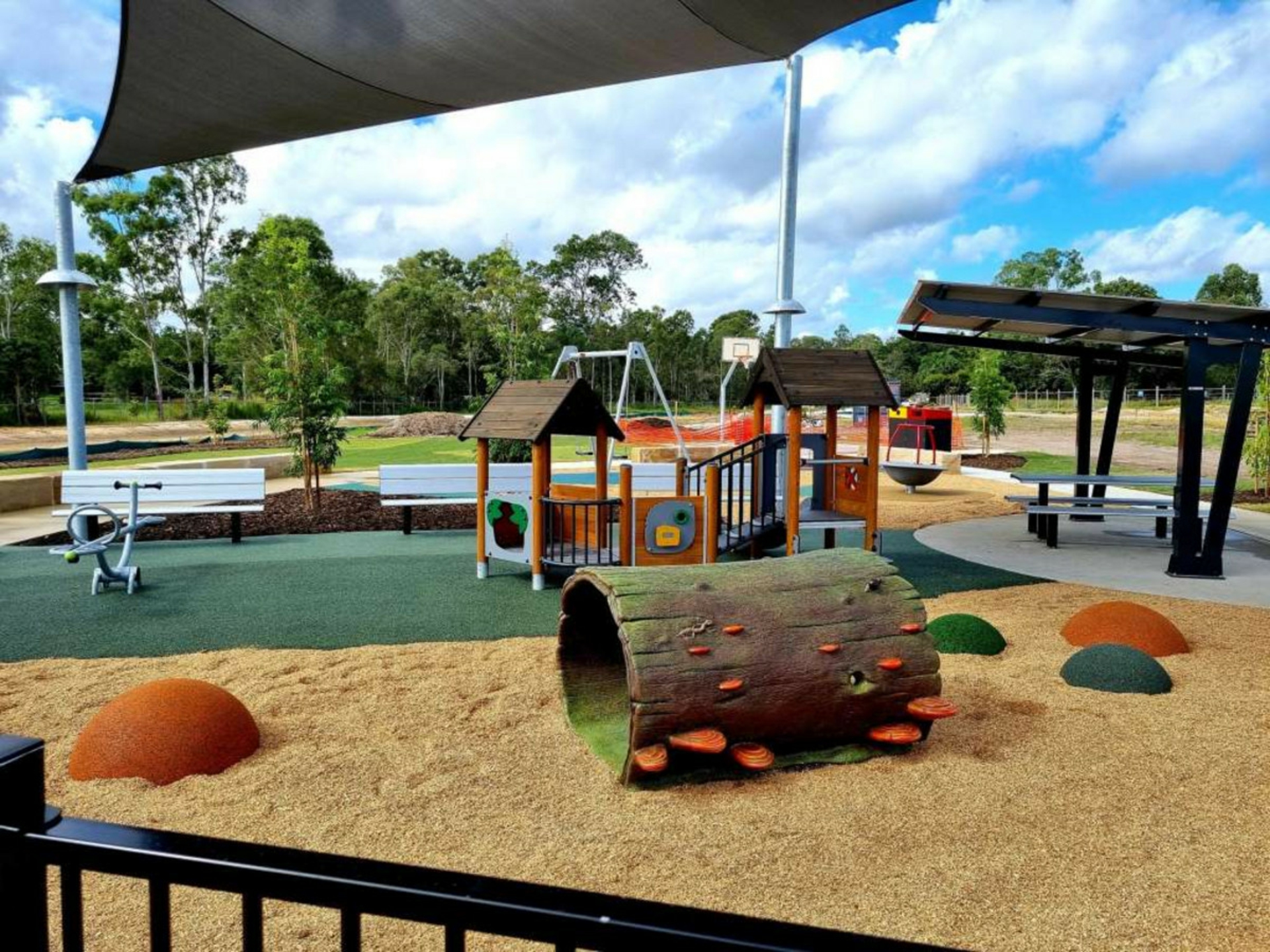 15 Festival Street, MORAYFIELD