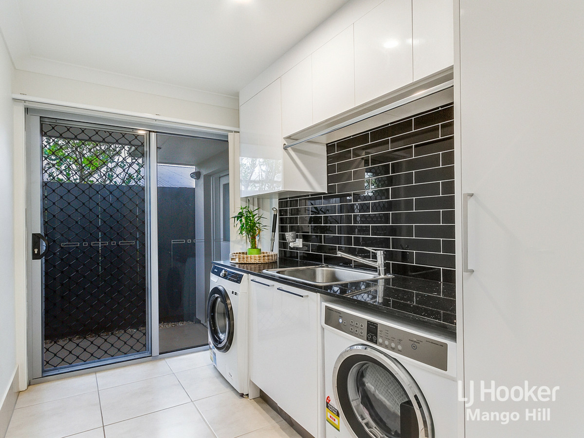 19 Parkhaven Street, MANGO HILL