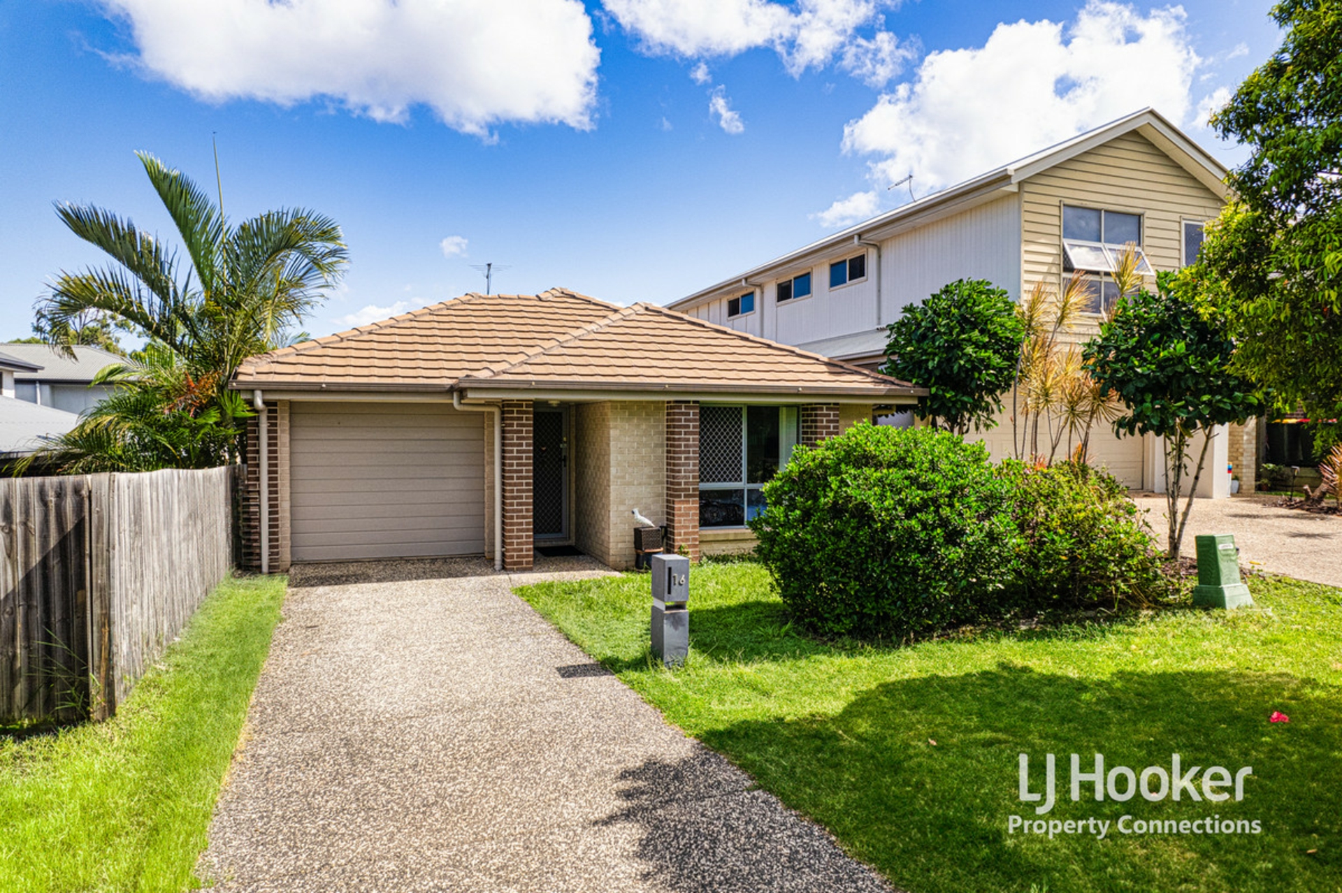 16 Leigh Crescent, Dakabin