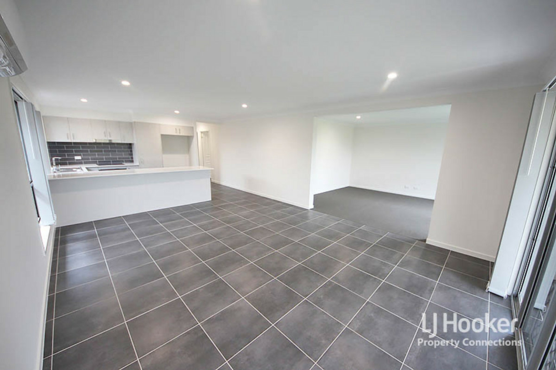 8 Welford Court, MANGO HILL