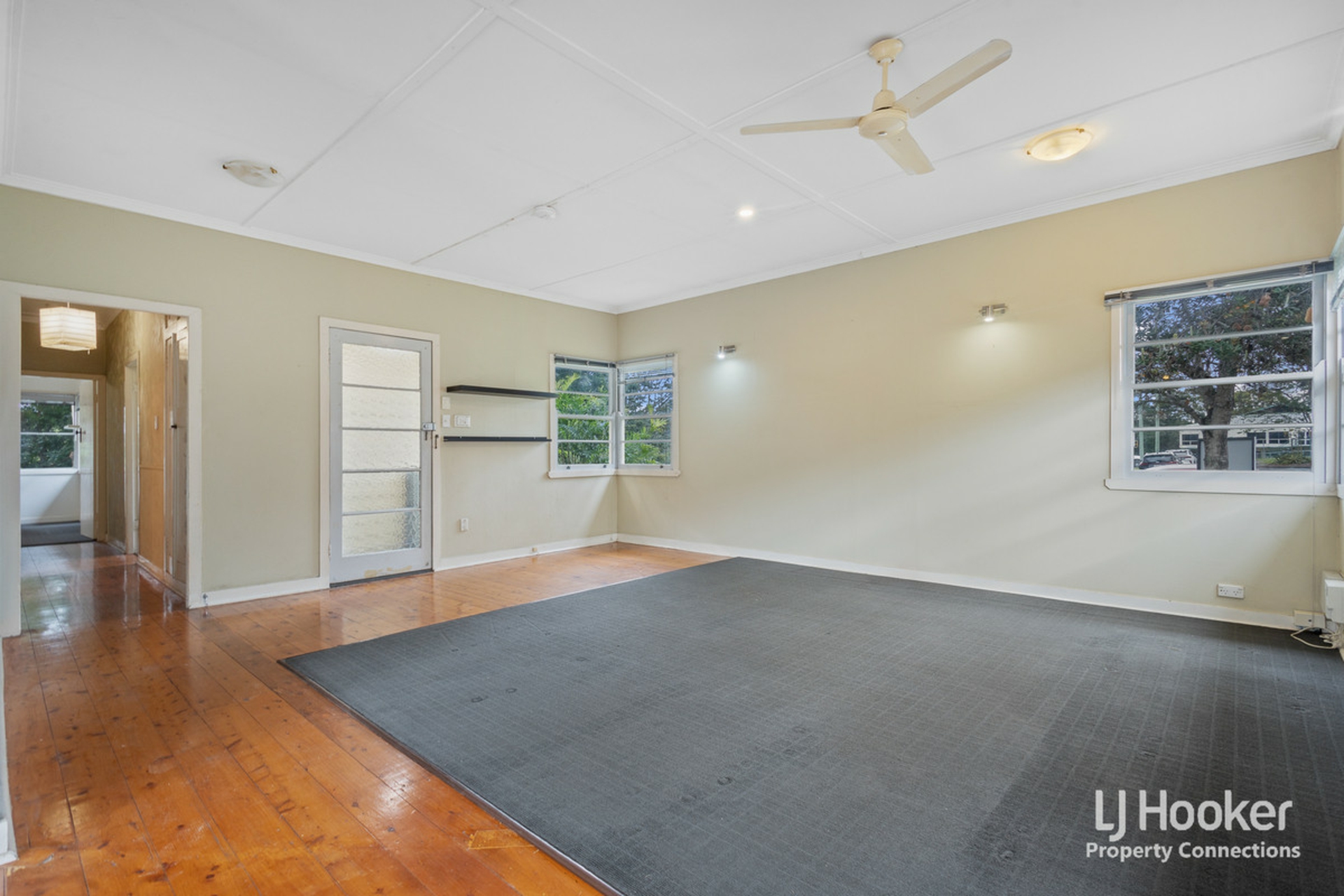 10 Mundin Street, PETRIE