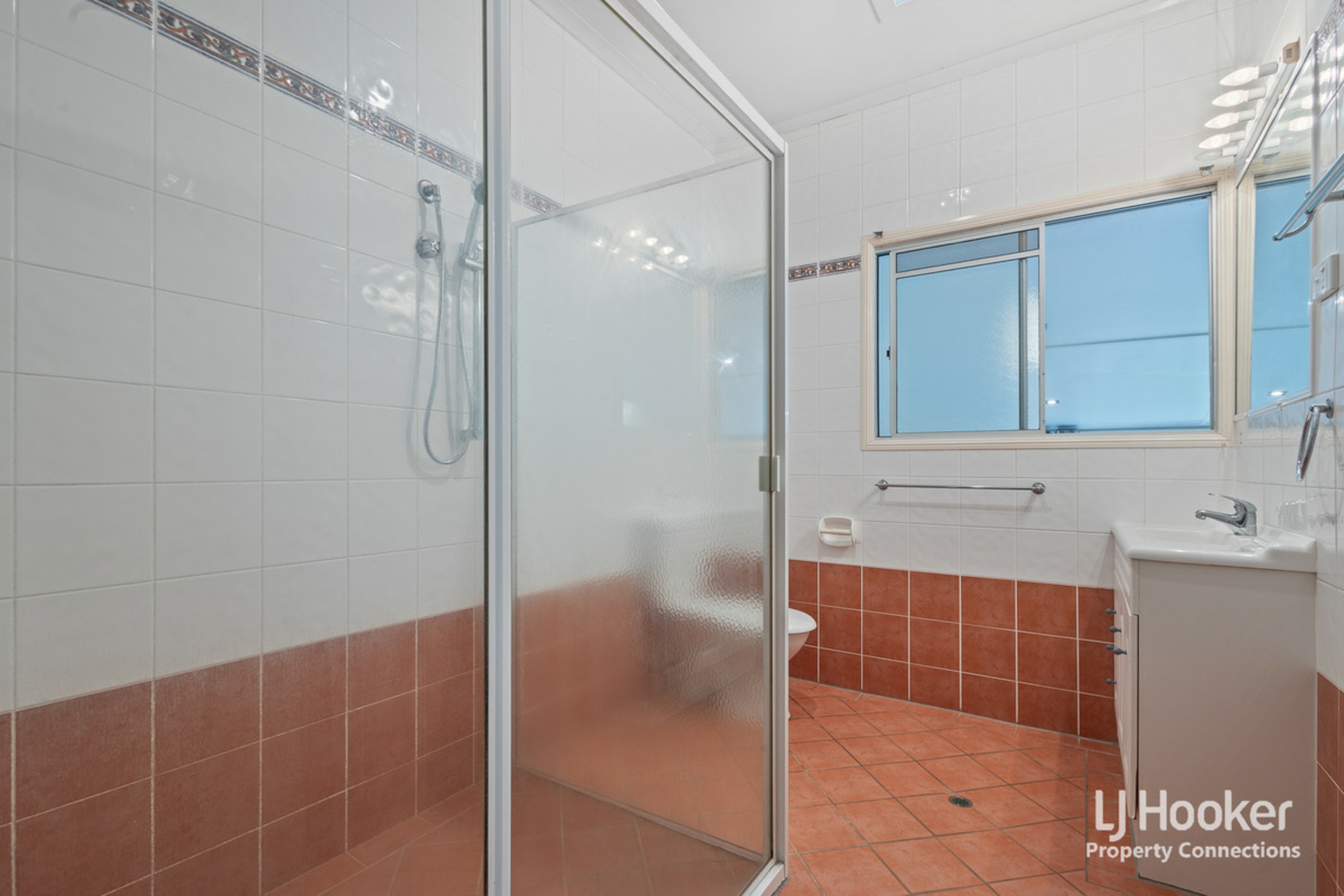 10 Mundin Street, PETRIE