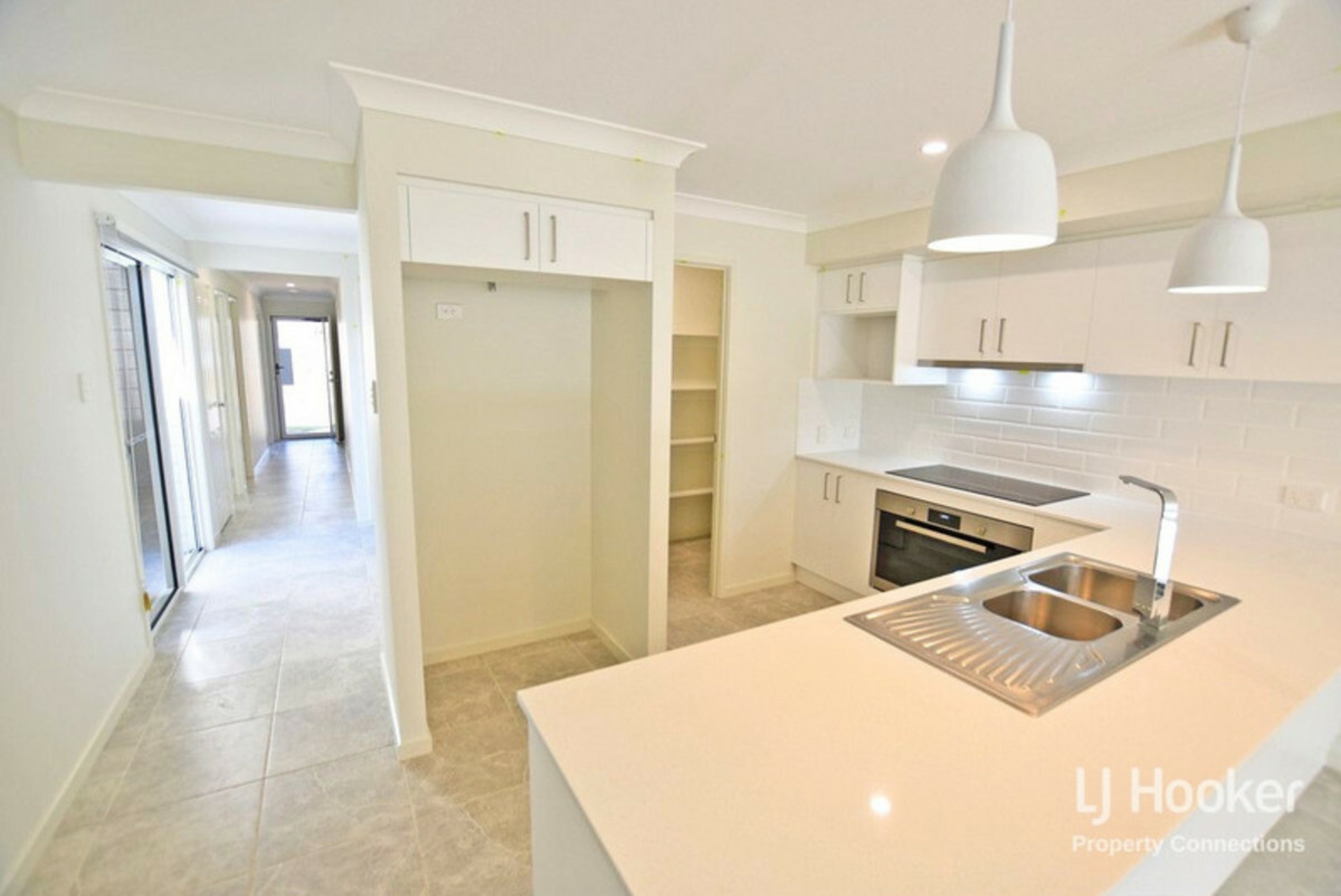 19 Radiant Street, MORAYFIELD