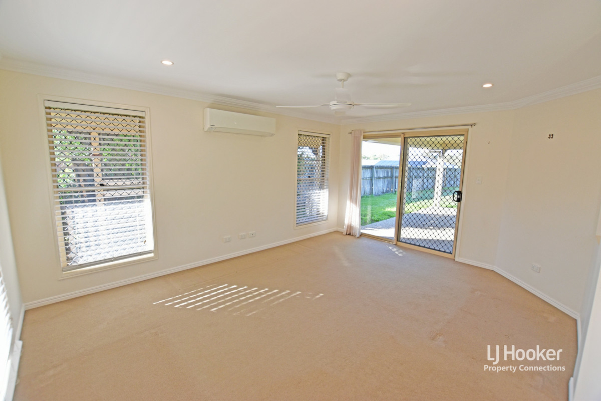 92 Mariner Boulevard, DECEPTION BAY