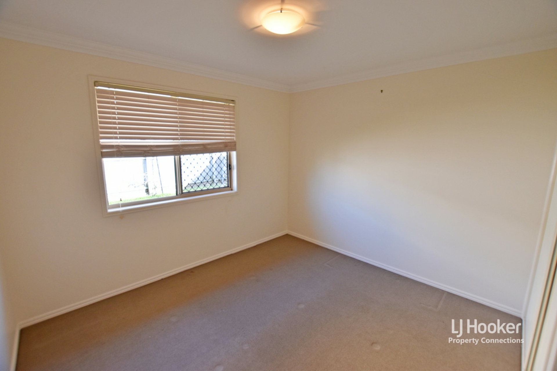 92 Mariner Boulevard, DECEPTION BAY