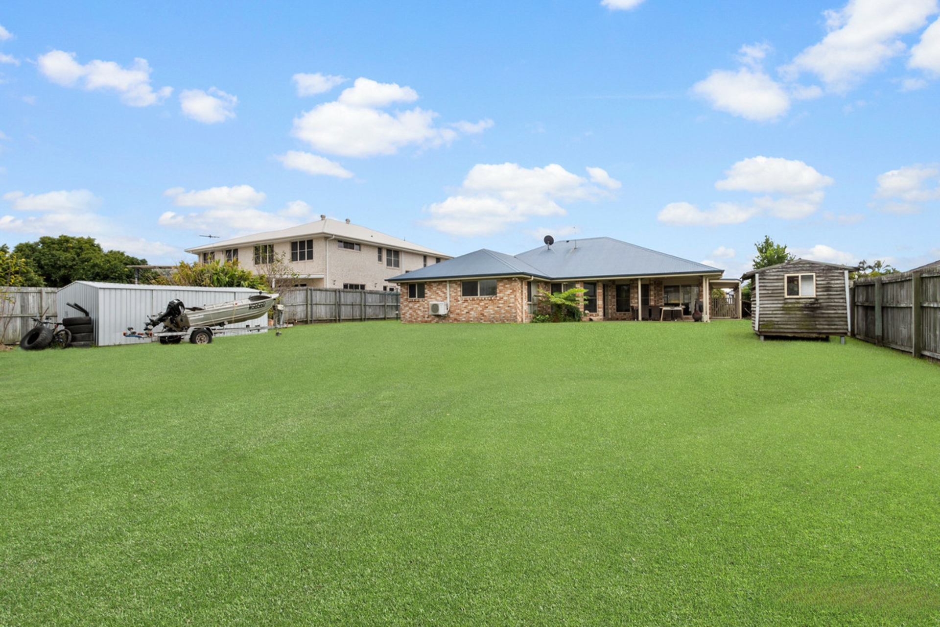 92 Mariner Boulevard, DECEPTION BAY
