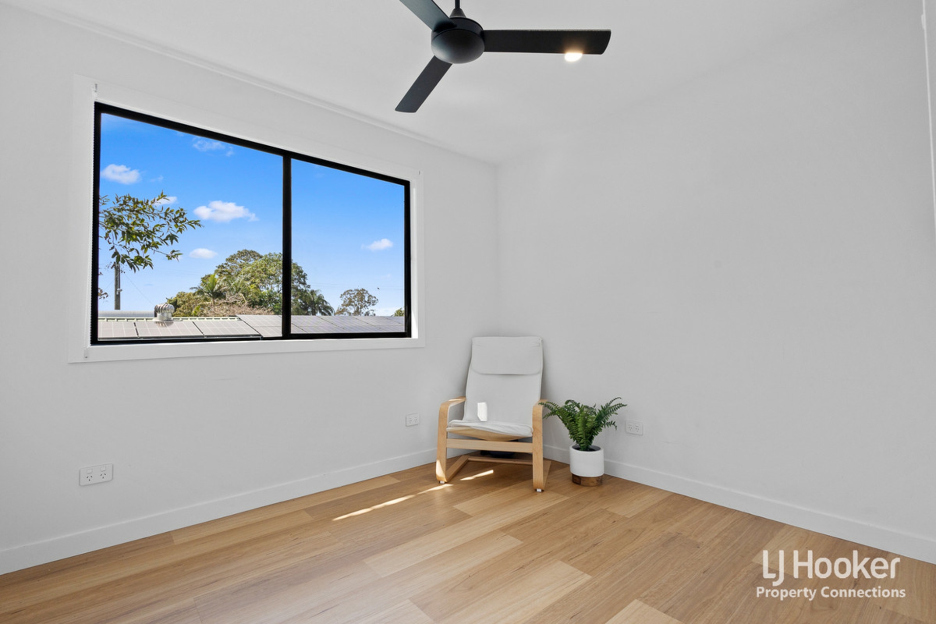 62 Brickworks Road, KALLANGUR