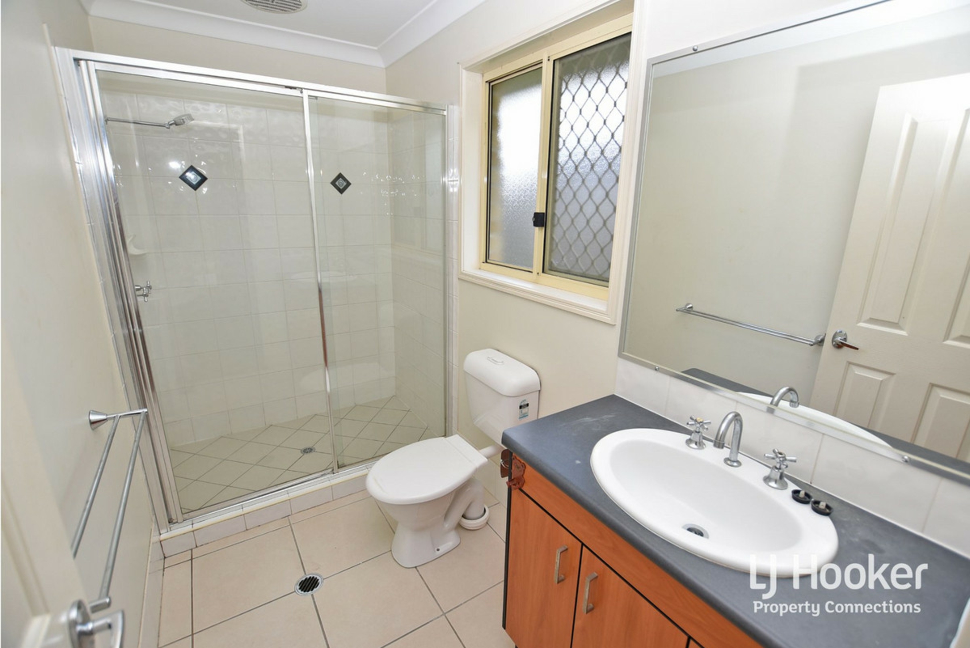 11 Brigalow Court, MORAYFIELD