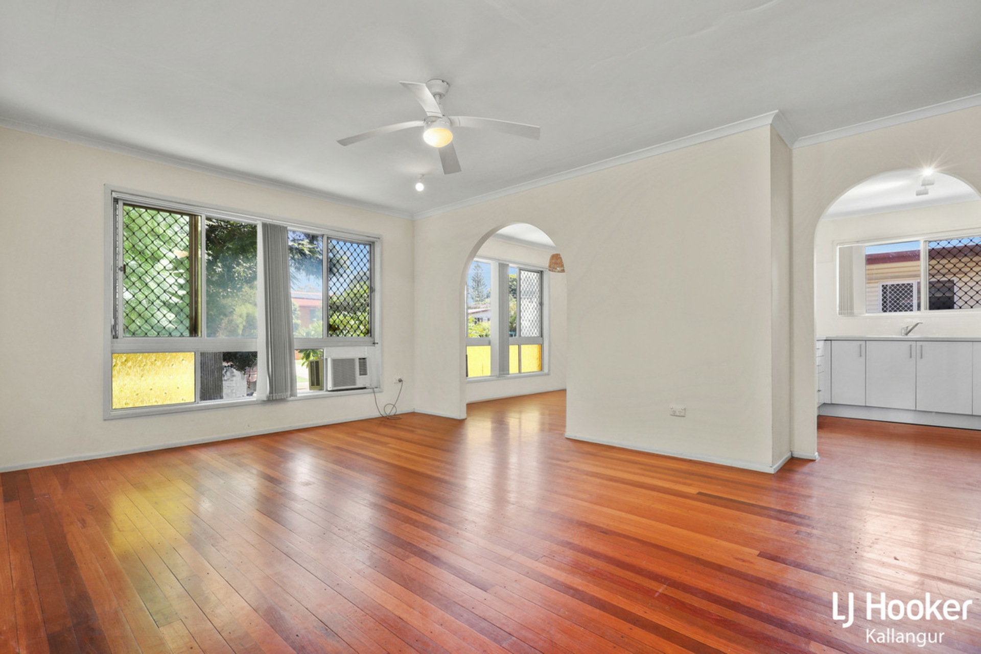 8 Somerset Street, KALLANGUR