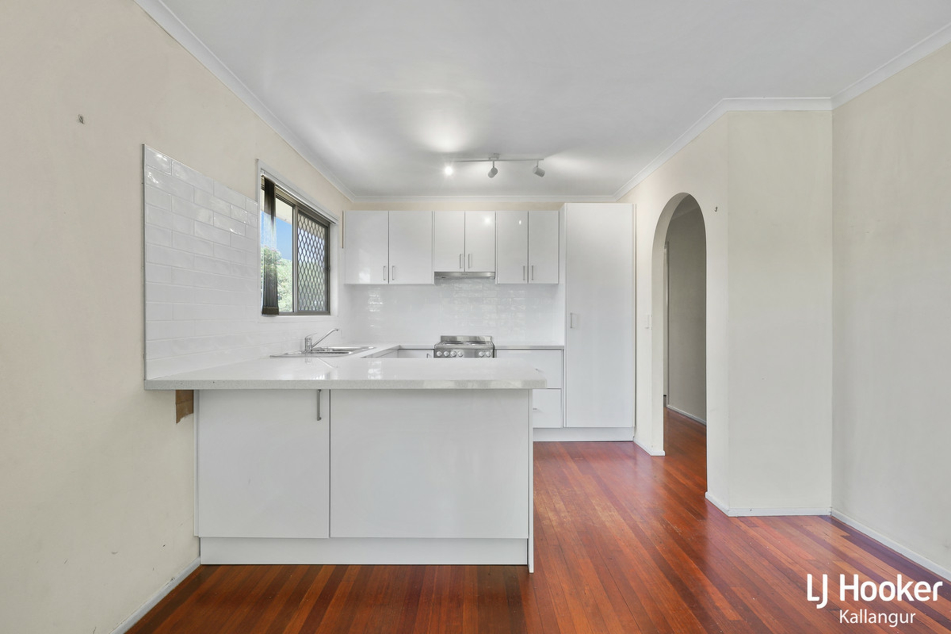 8 Somerset Street, KALLANGUR