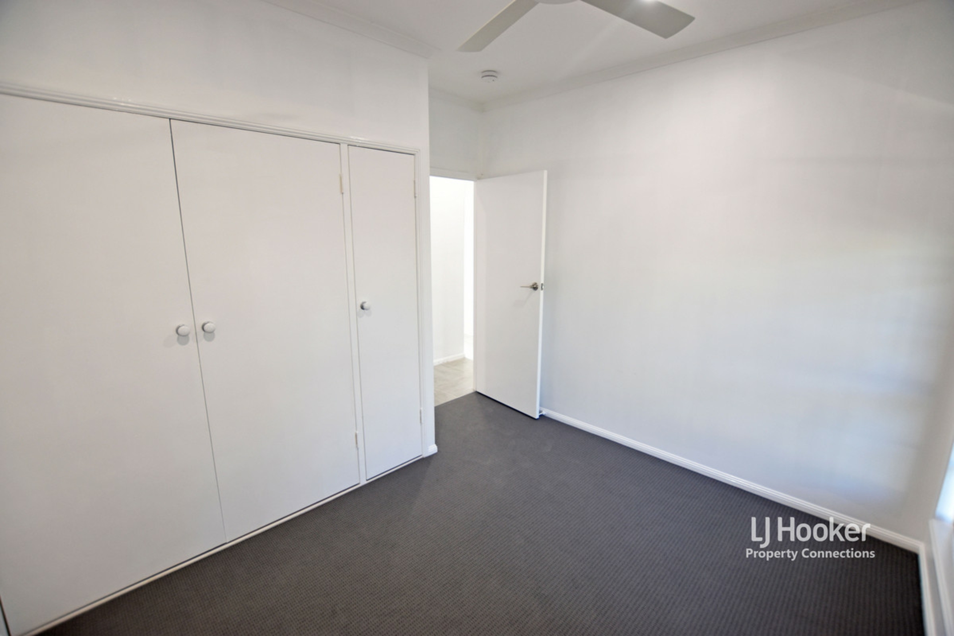 1 Emily Court, DECEPTION BAY