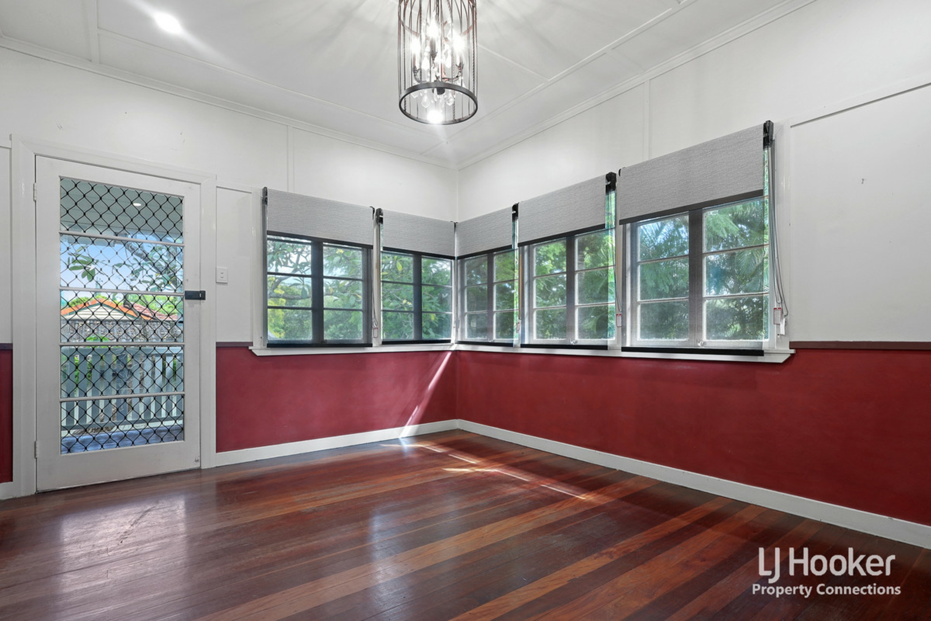 15 Boona Street, PETRIE