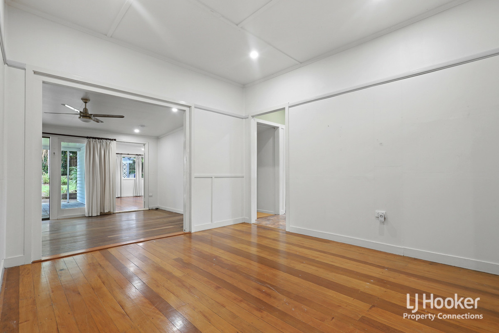15 Boona Street, PETRIE