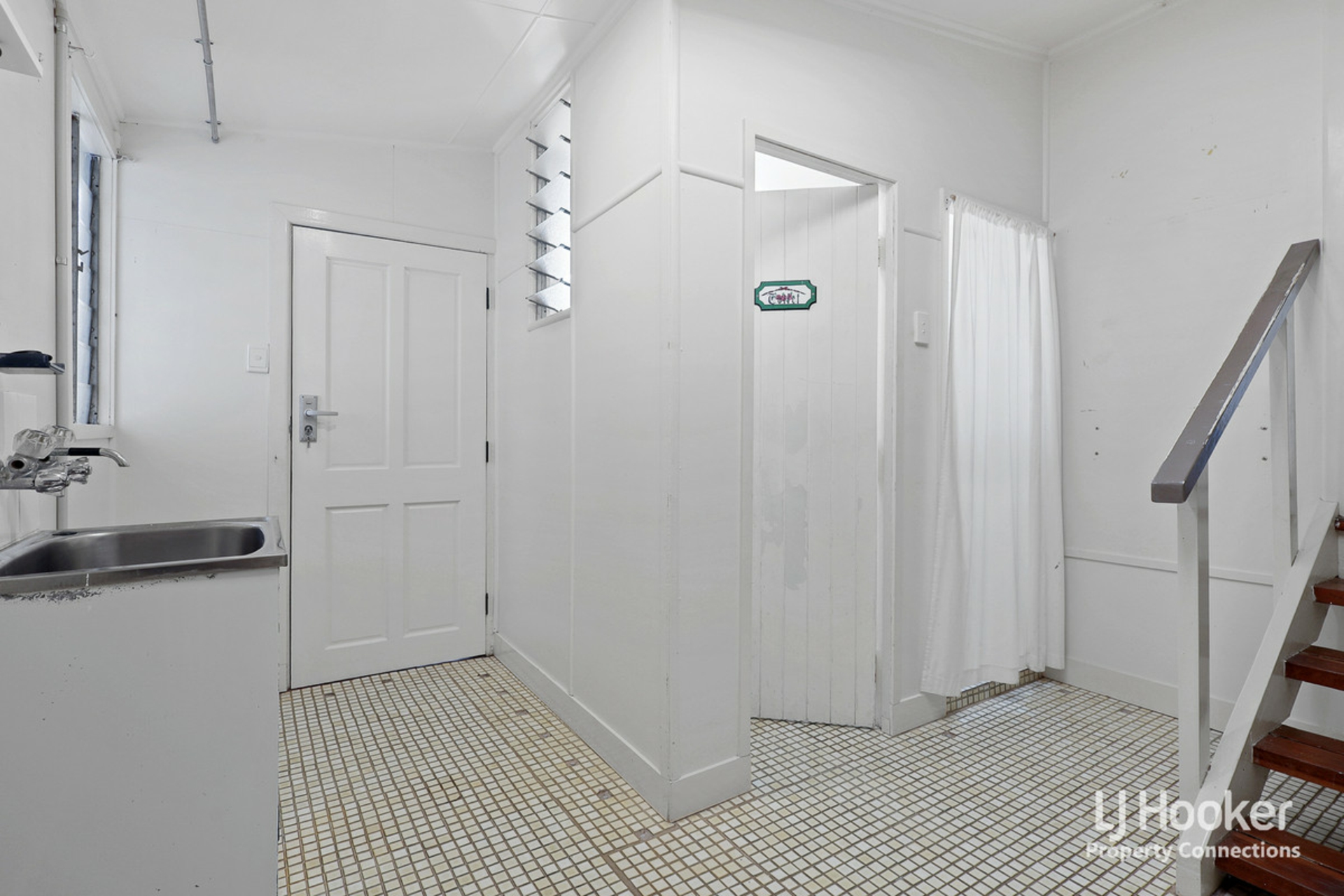 15 Boona Street, PETRIE