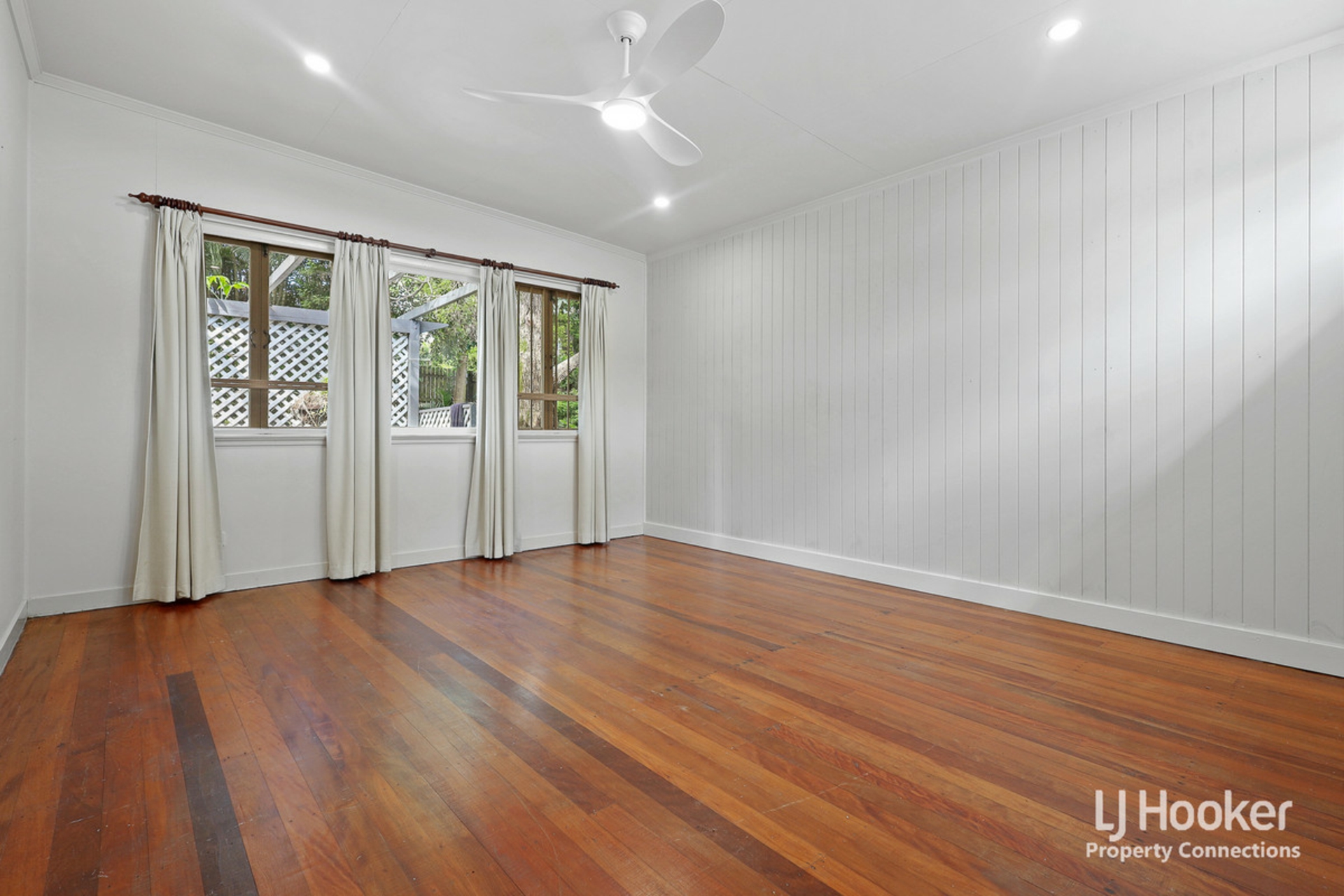 15 Boona Street, PETRIE