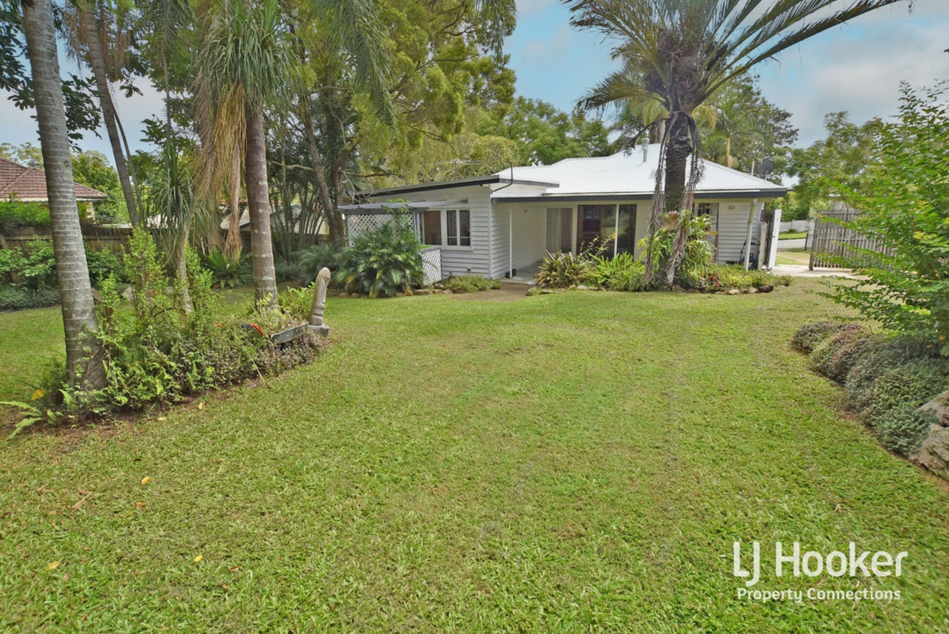 15 Boona Street, PETRIE