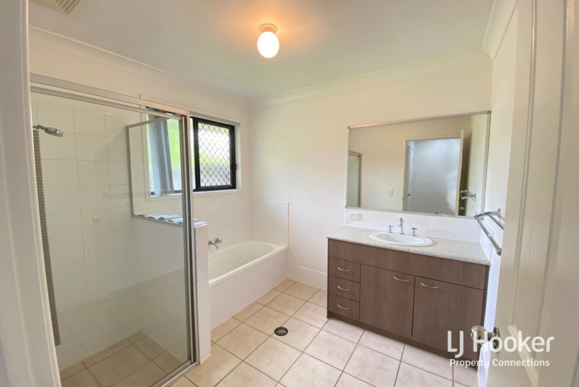 2 Melissa Court, KALLANGUR